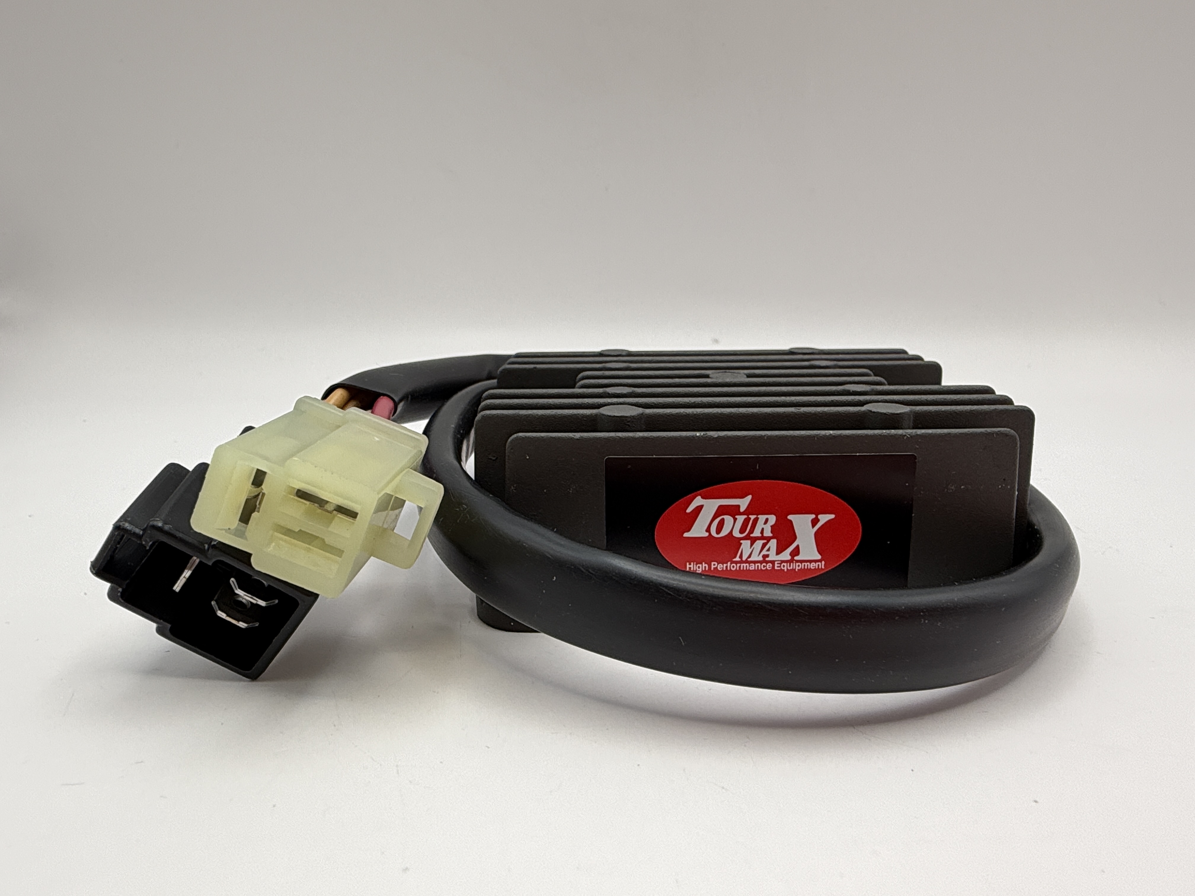 TourMax Regulator/Rectifier Suzuki VZ800 97-04, VX800 90-96 OE Ref: 32800-45C01