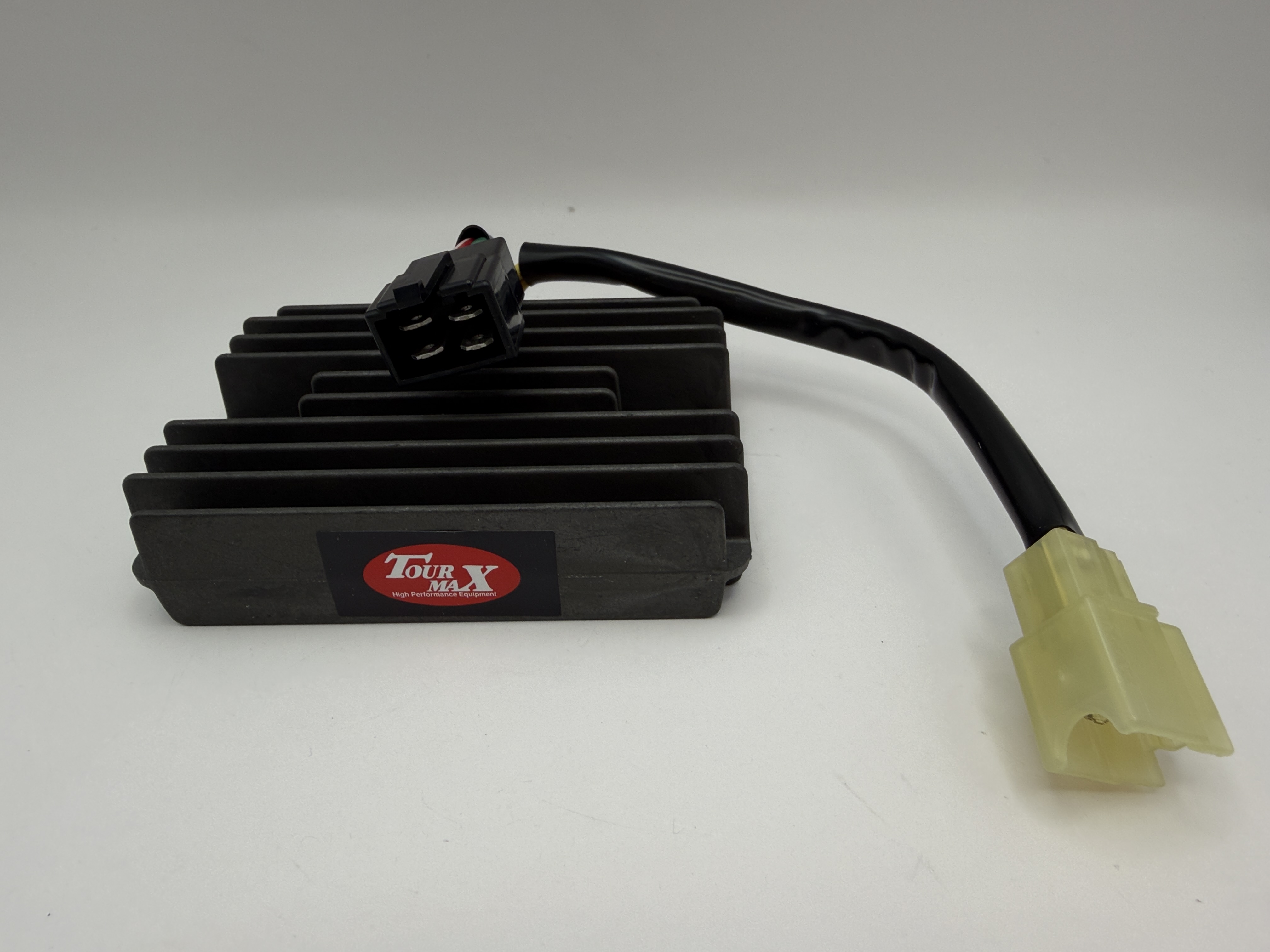 TourMax Regulator/Rectifier Ducati 749 Dark 04-06, 749 S 03-06, 749 R 04-06, Streetfighter 2012, 848 08-09, 848 Evo 11-12, 999 S,R 03-06, Multistrada 03-04, 1098 S 07-08, 1198 R Corse 10 OE Ref: 54040191A