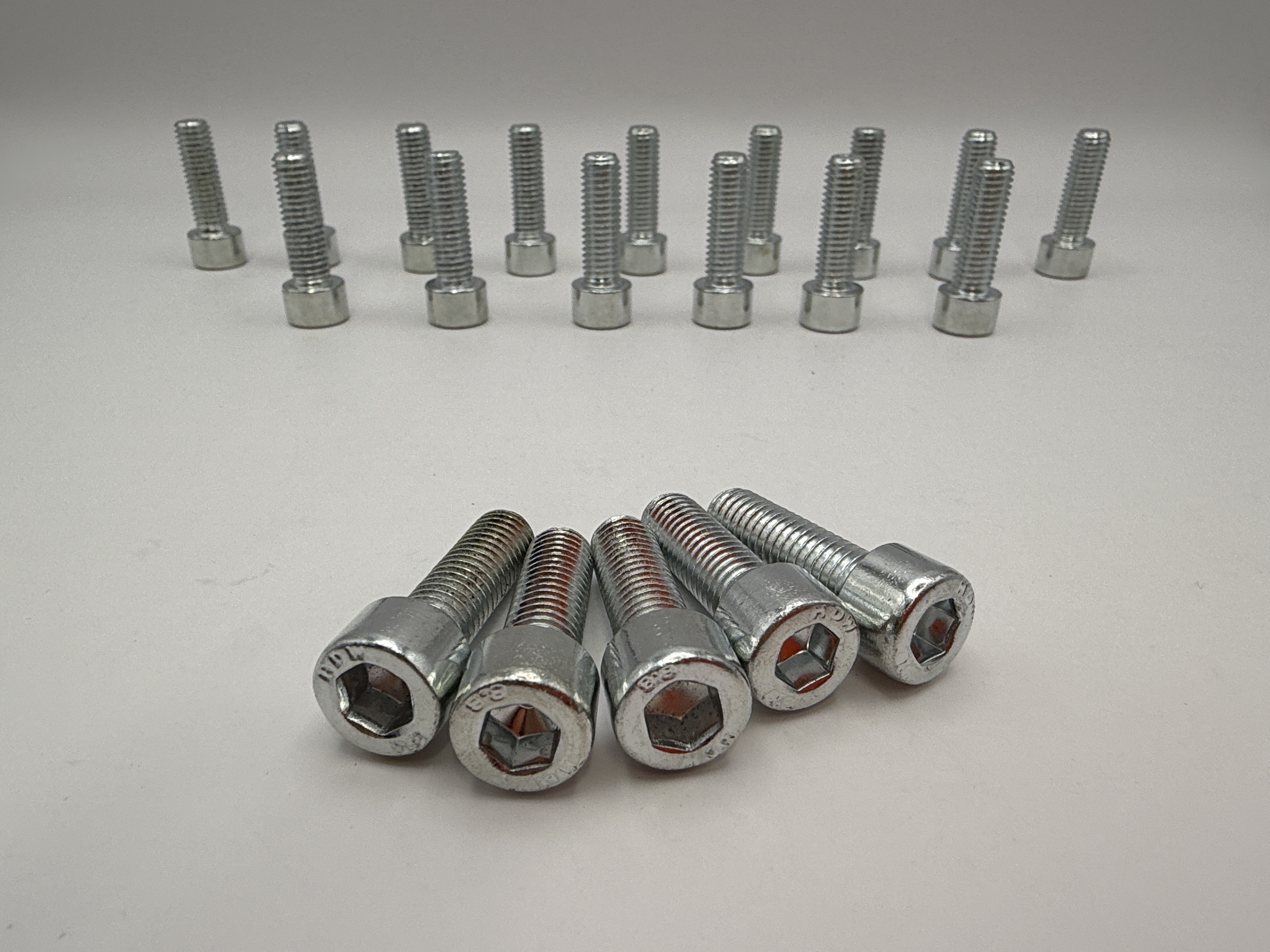 Hendler Screws Allen M8 x 25mm x 1.25mm Pitch