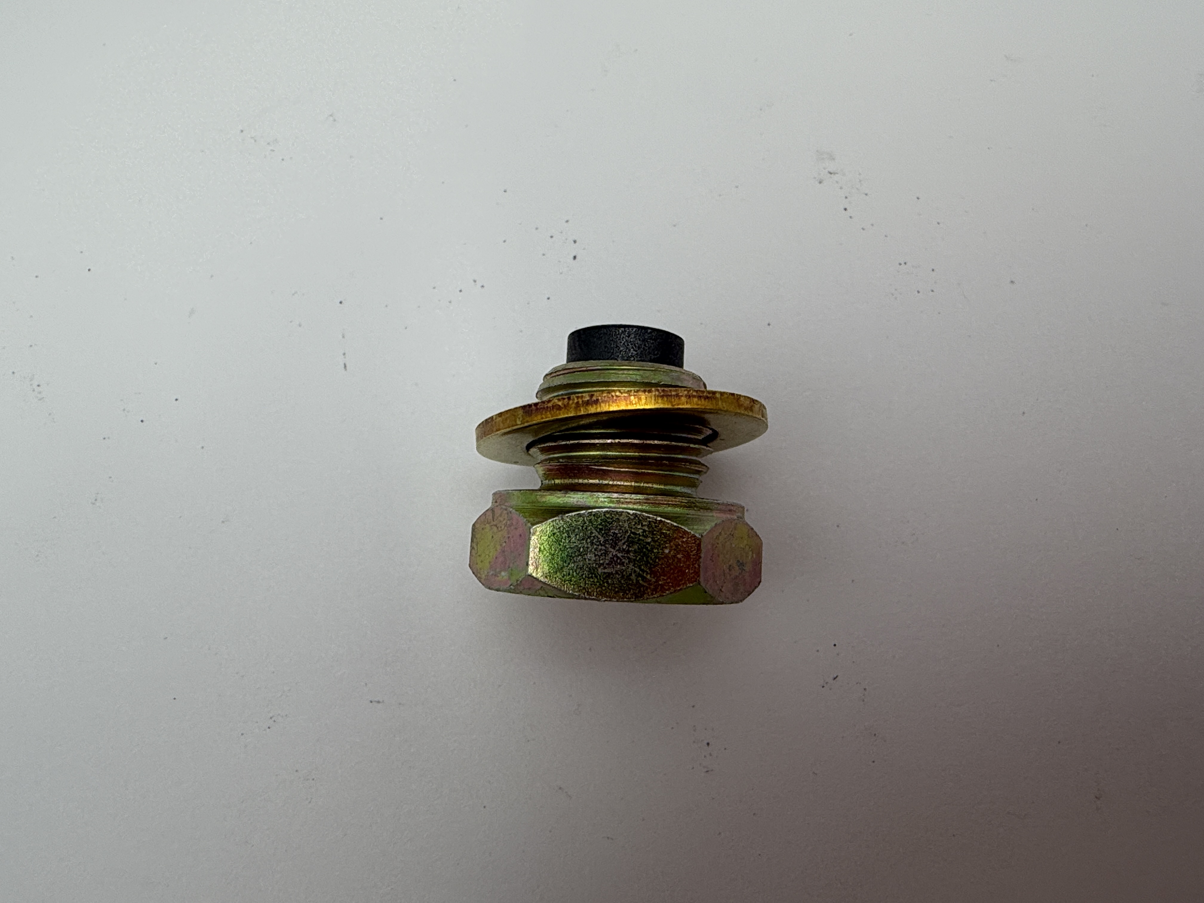 Hendler Oil Drain Bolt Magnetic 14mm x 1.50mm, Thread Length 9mm, Magnet Length 2.5mm
