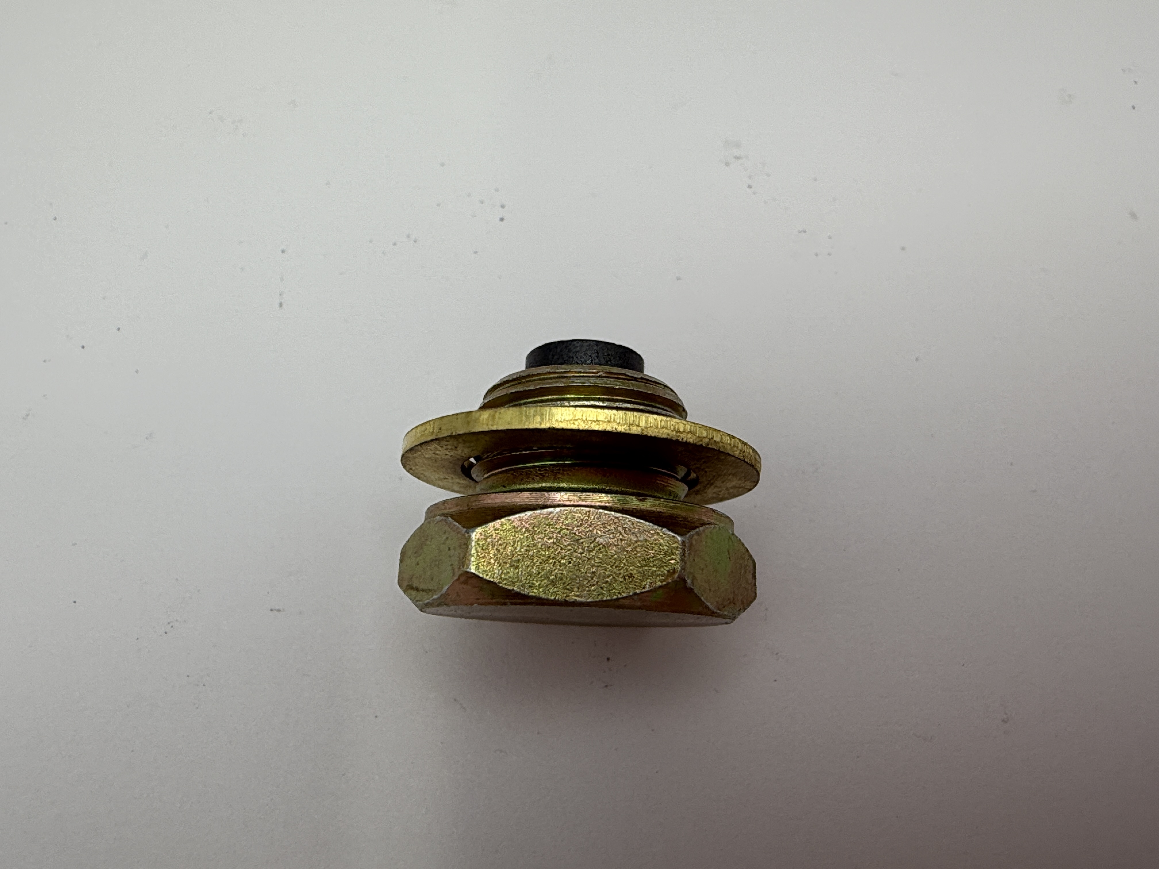 Hendler Oil Drain Bolt Magnetic 16mm x 1.50mm, Thread Length 9mm, Magnet Length 2.5mm