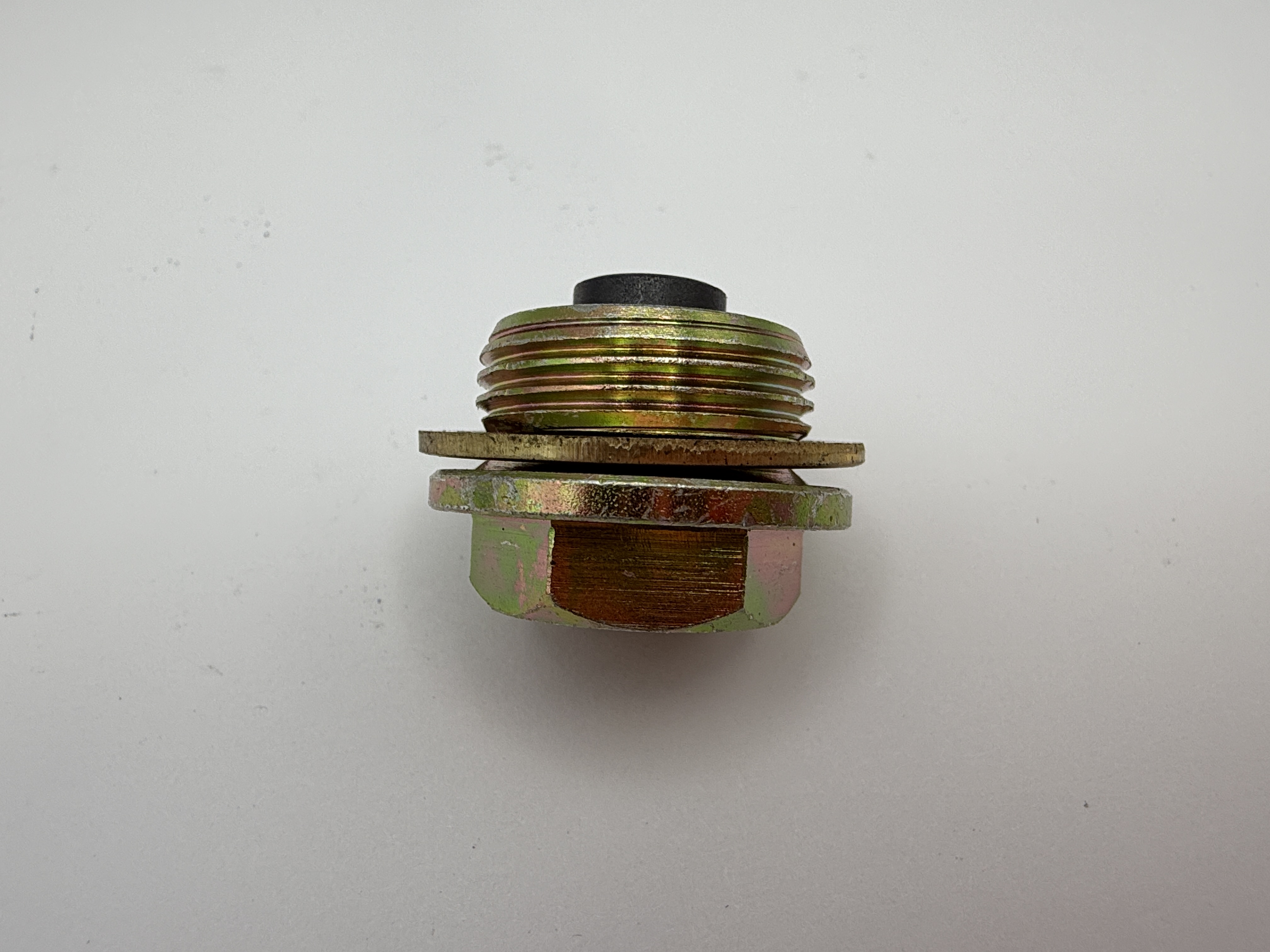 Hendler Oil Drain Bolt Magnetic 22mm x 1.50mm, Thread Length 9mm, Magnet Length 2.5mm