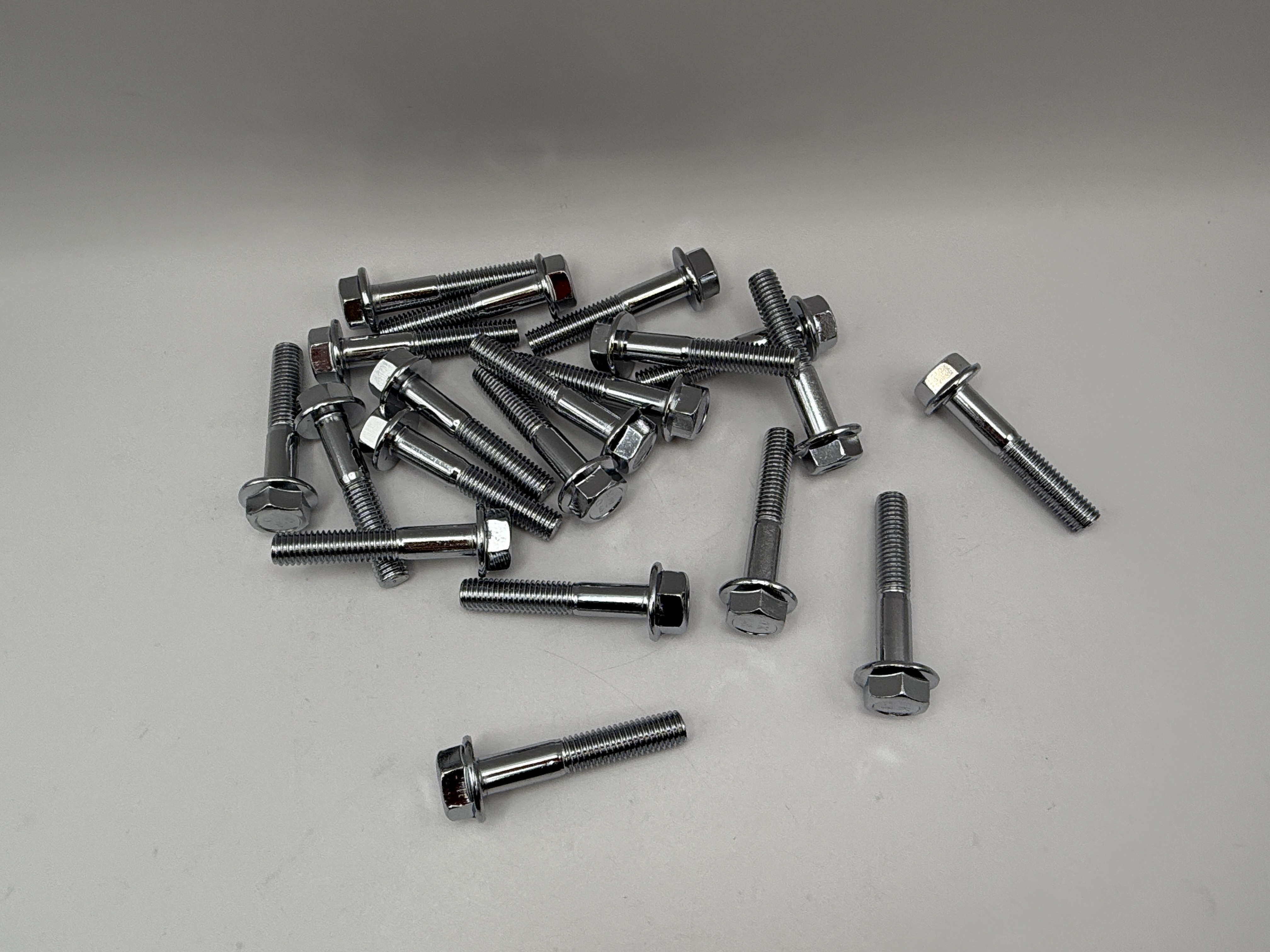 Hendler Bolts Flanged Chrome Hexagon M8 x 45mm x 1.25mm Pitch (13mm Head)