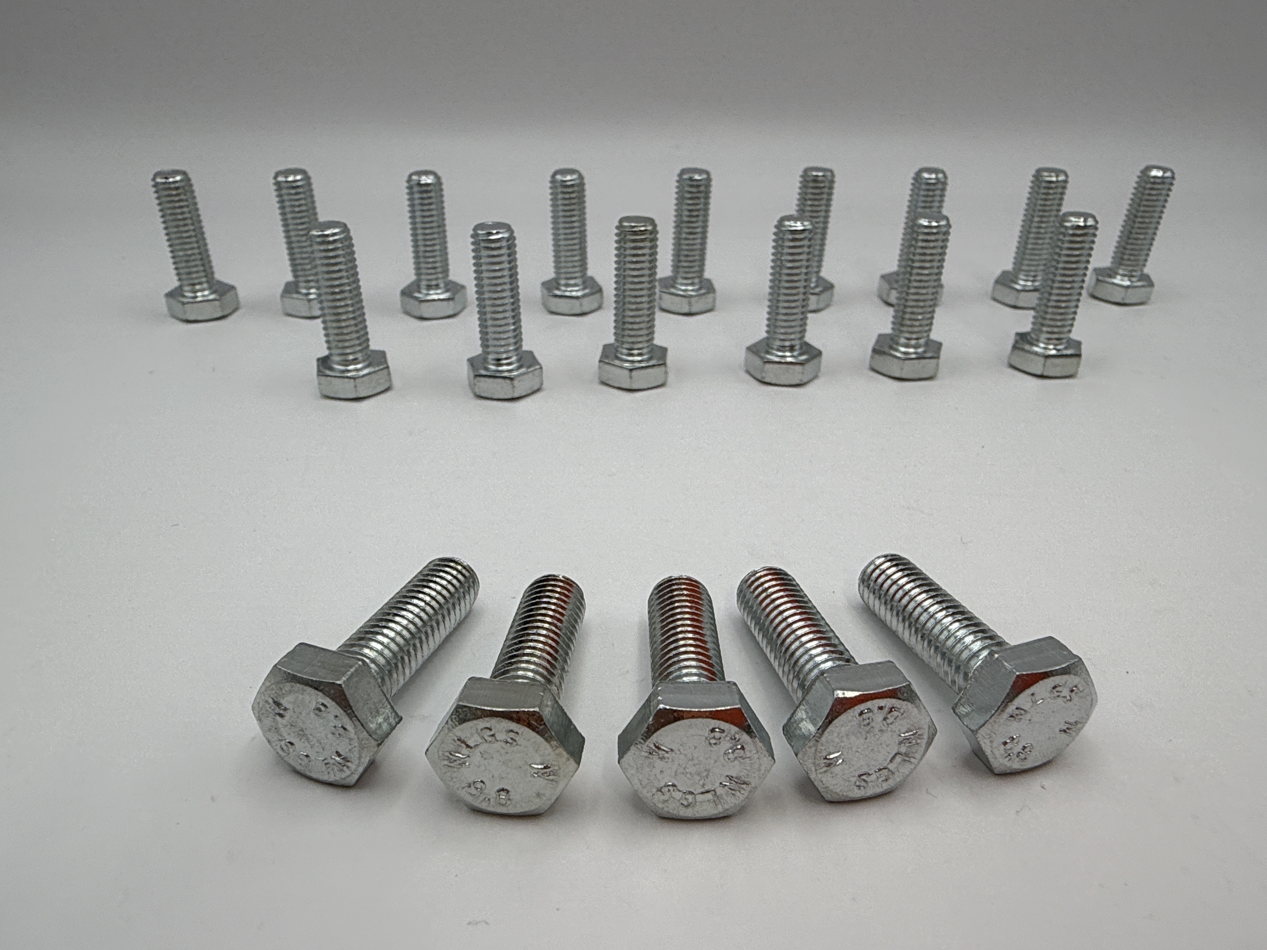 Hendler Bolts Hexagon M8 x 25mm x 1.25mm Pitch