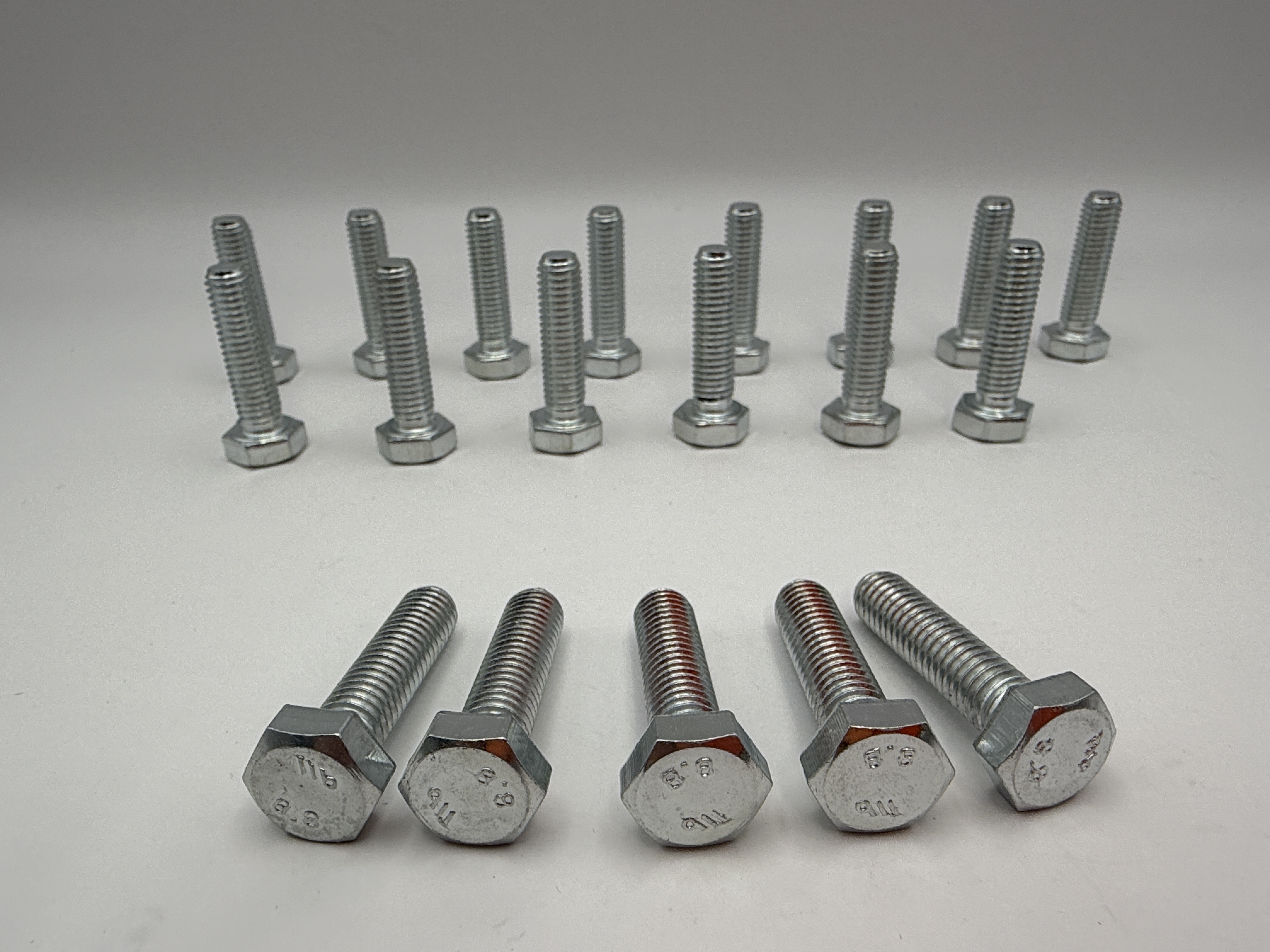 Hendler Bolts Hexagon M8 x 30mm x 1.25mm Pitch