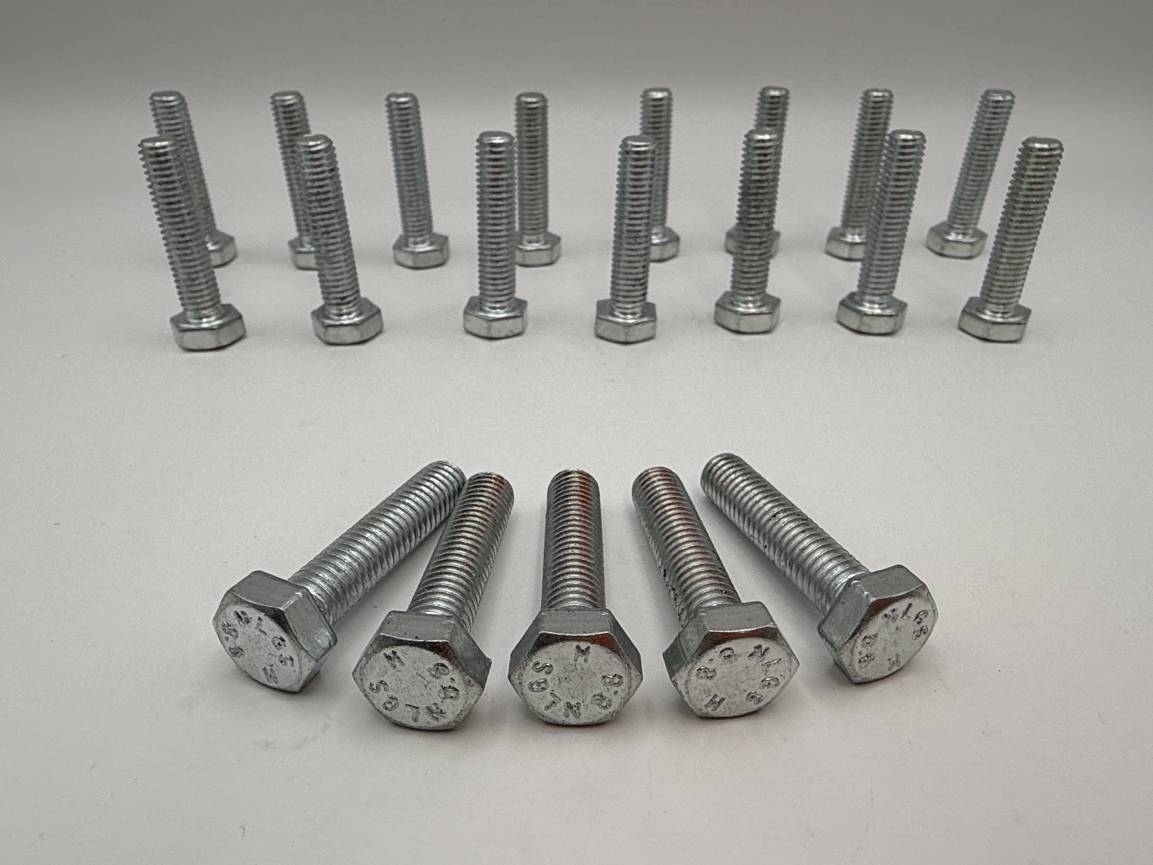 Hendler Bolts Hexagon M8 x 35mm x 1.25mm Pitch
