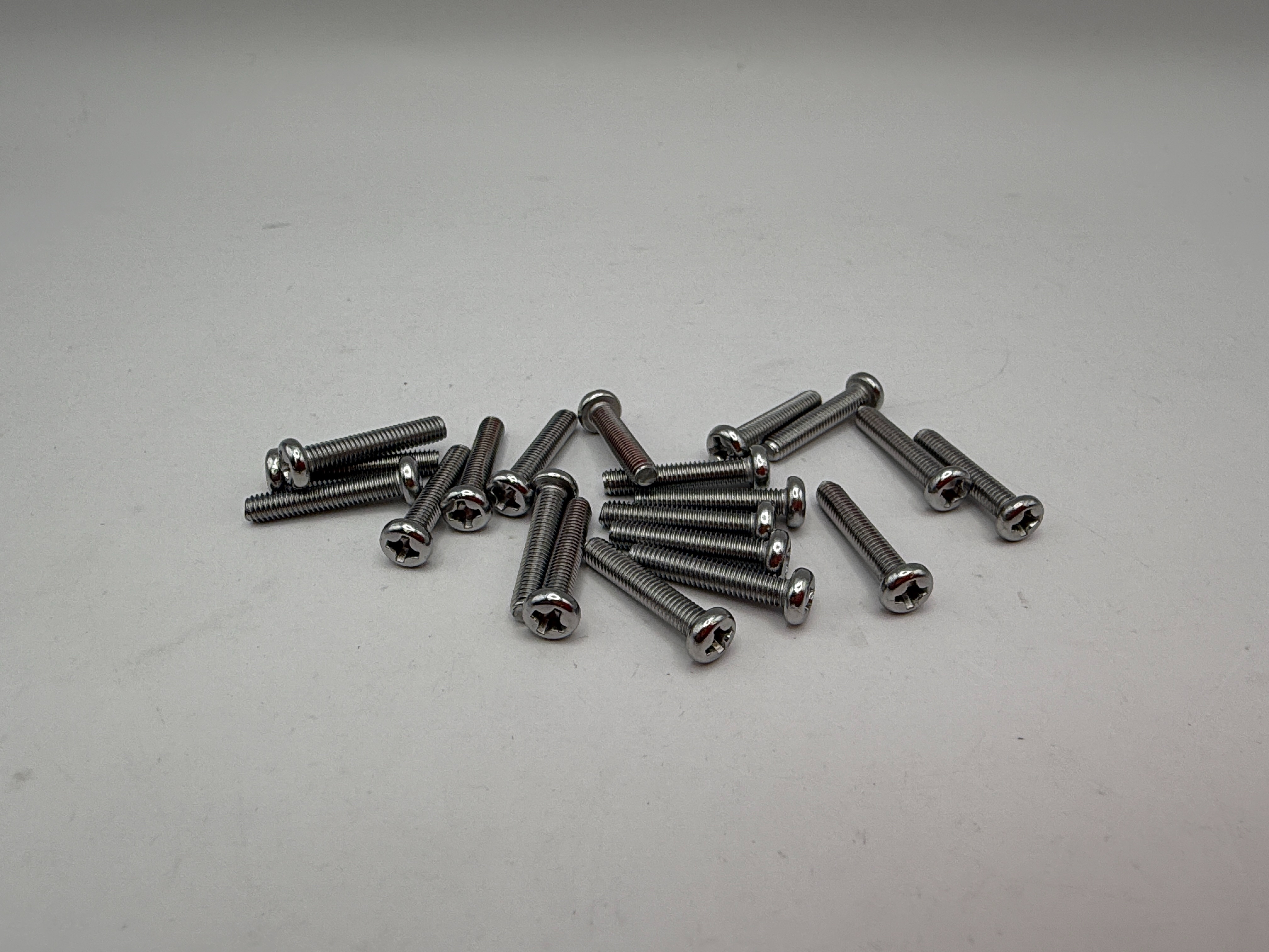 Hendler Screws Philips Pan Head Stainless Steel M3 x 16mm x 0.50mm Pitch