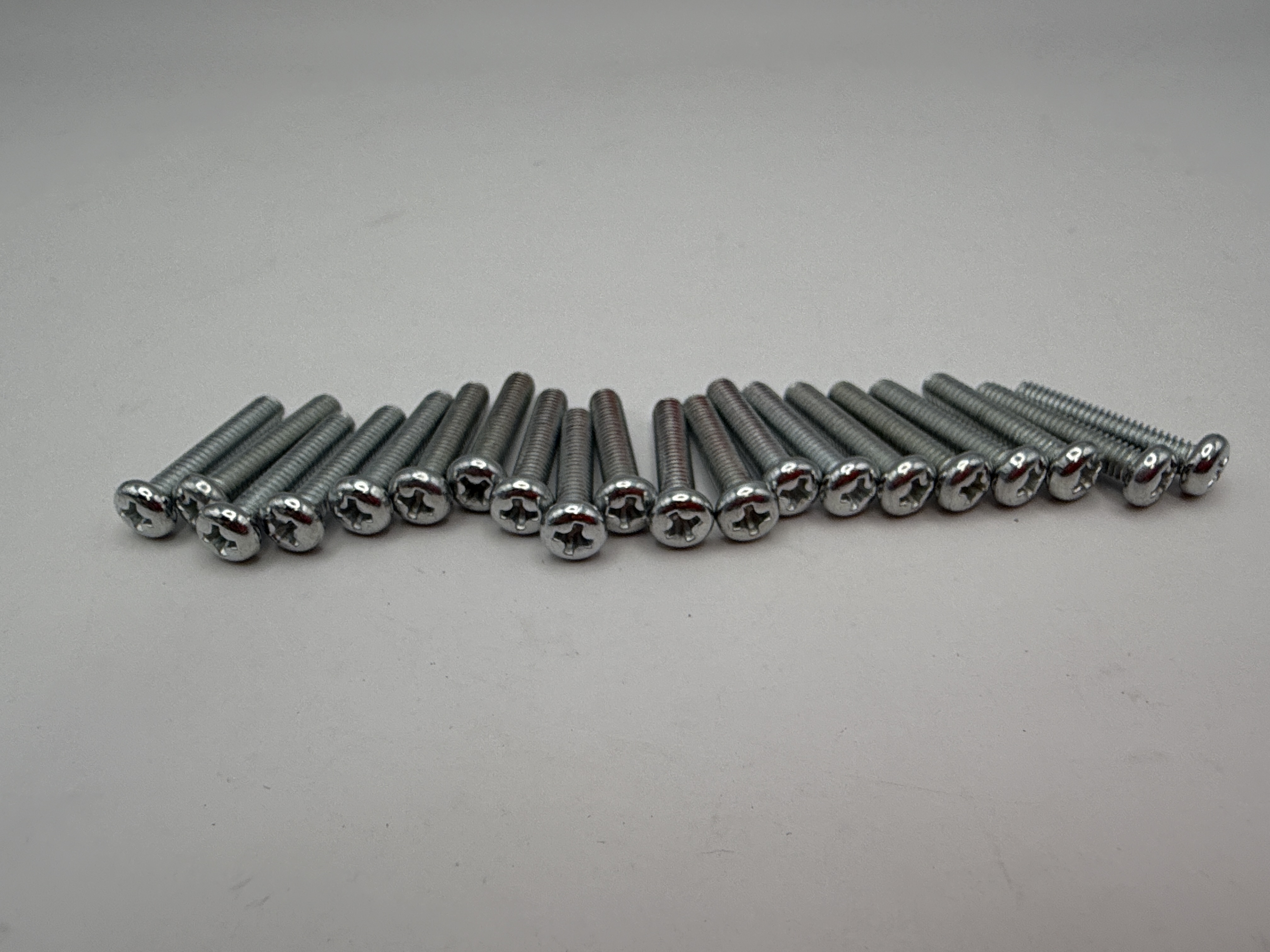 Hendler Screws Philips Pan Head M4 x 20mm x 0.70mm Pitch