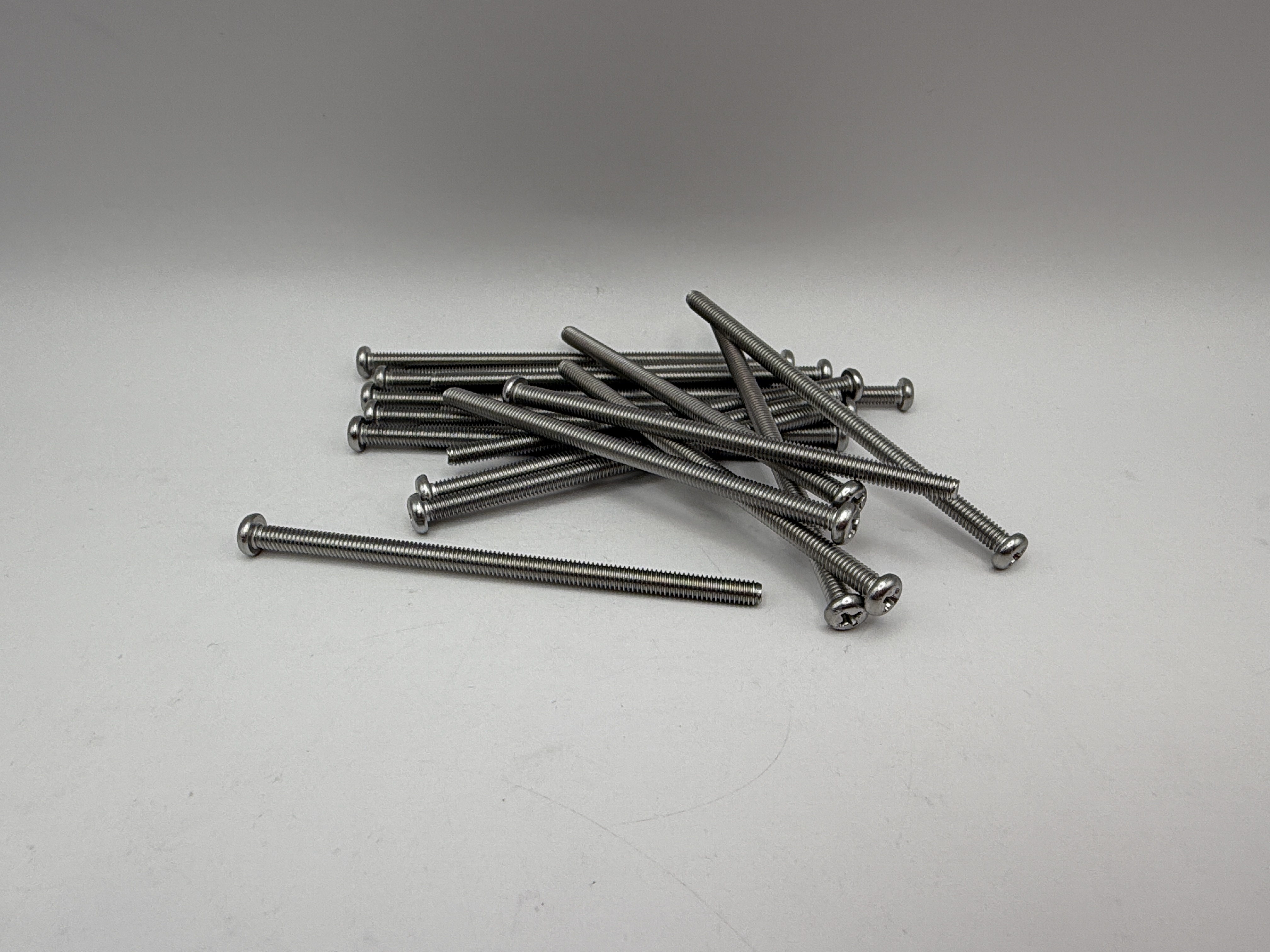 Hendler Screws Philips Pan Head Stainless Steel M4 x 80mm x 0.70mm Pitch