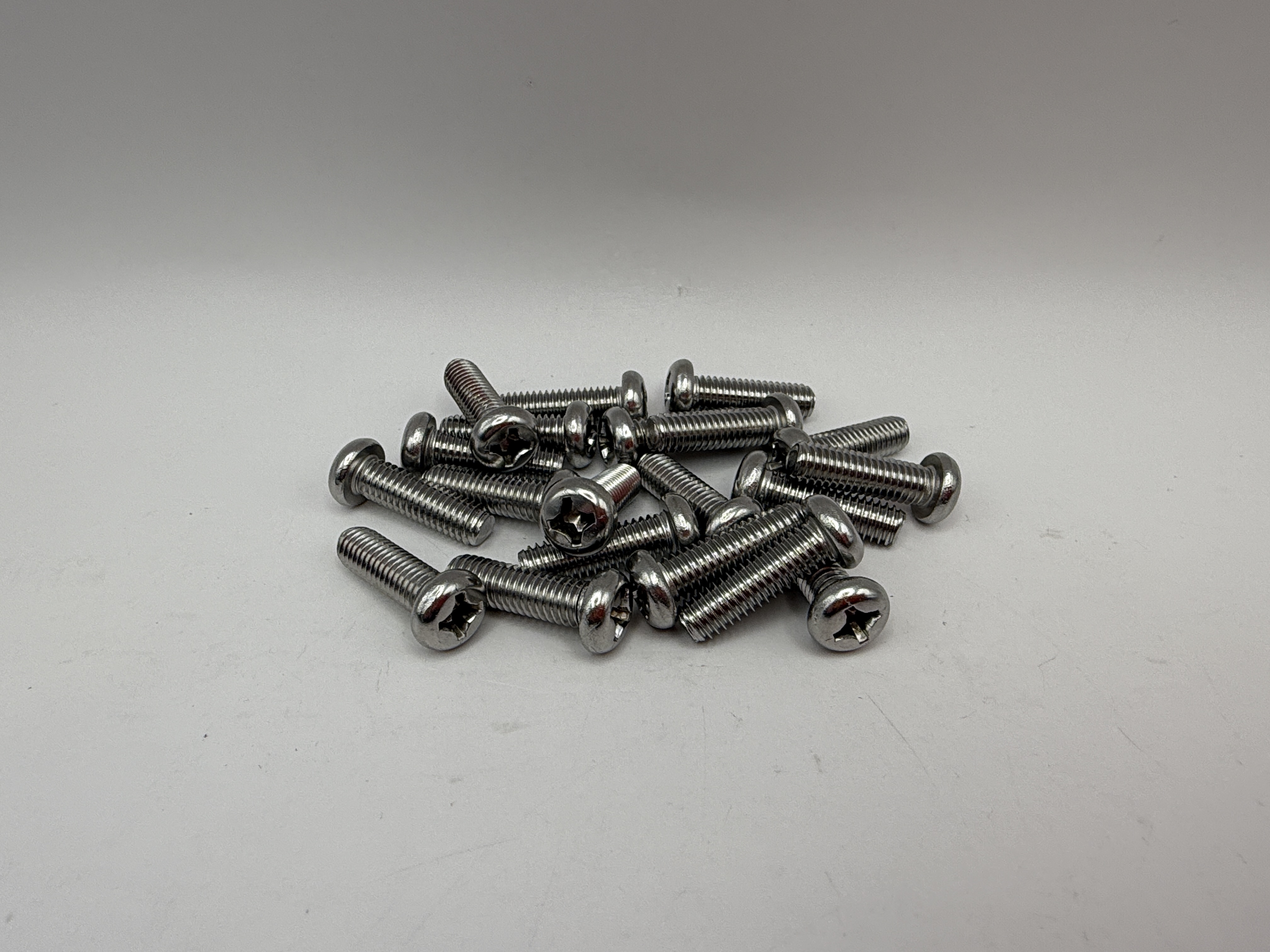 Hendler Screws Philips Pan Head Stainless Steel M6 x 20mm x 1.00mm Pitch