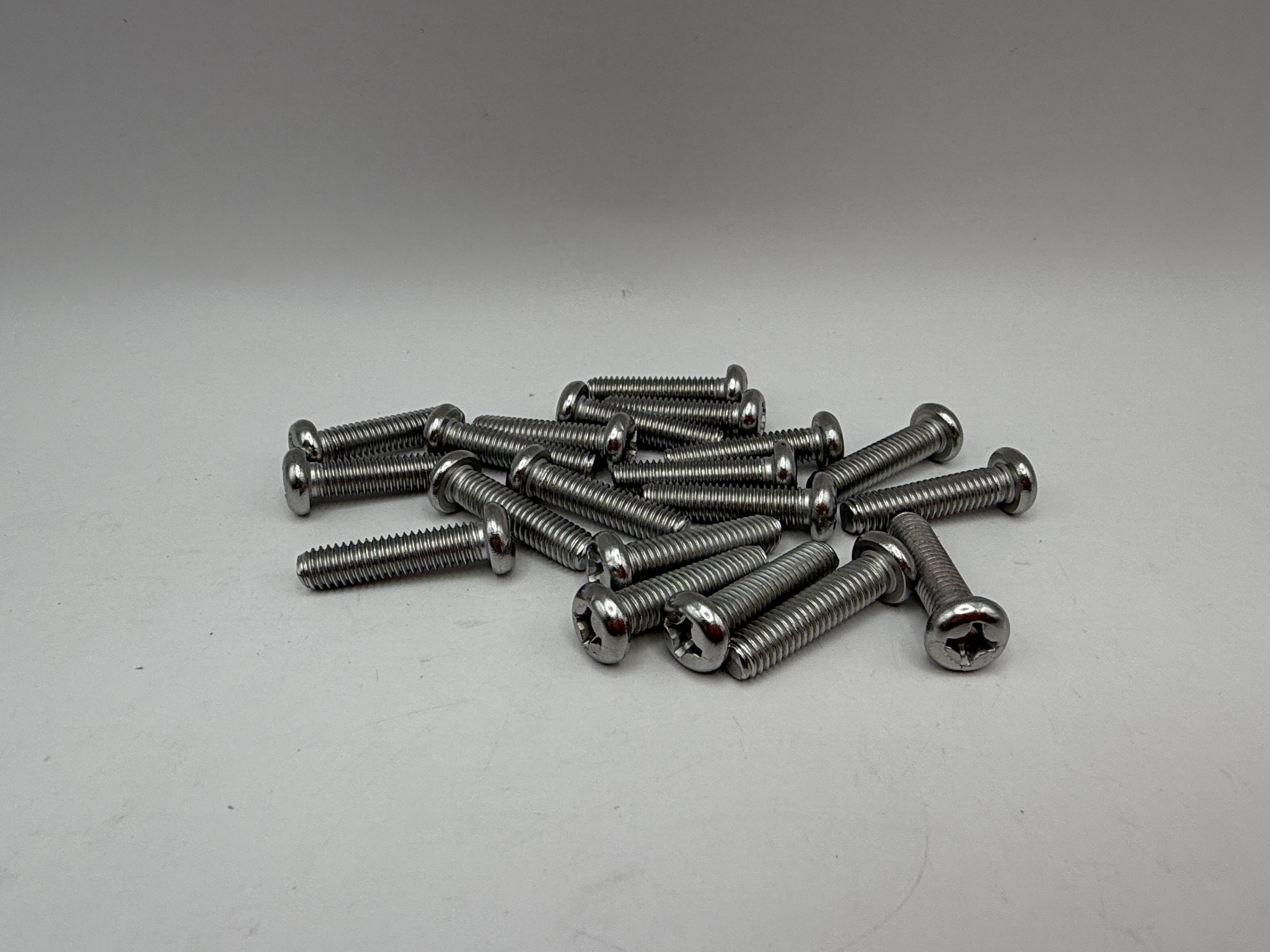Hendler Screws Philips Pan Head Stainless Steel M6 x 25mm x 1.00mm Pitch