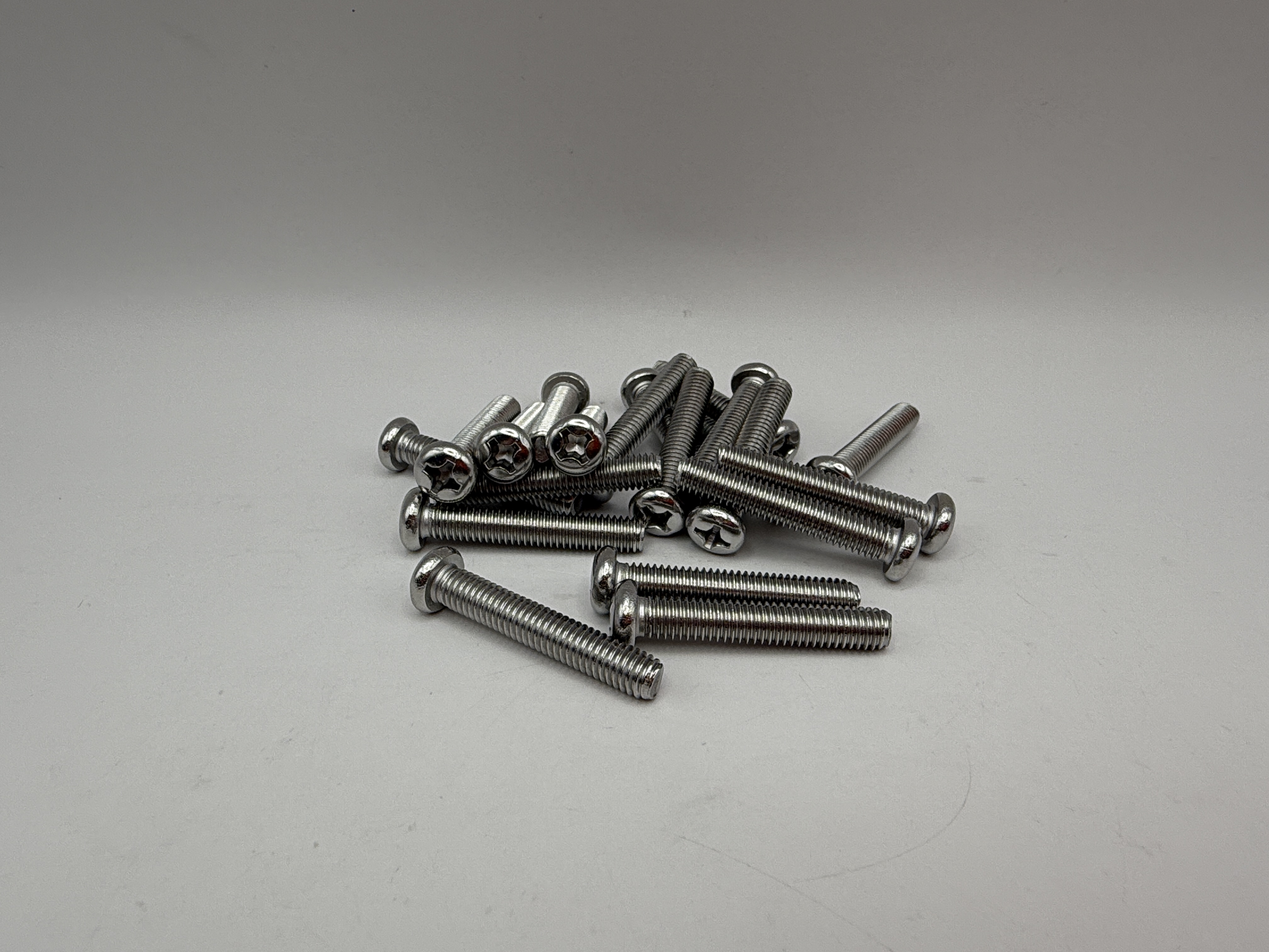 Hendler Screws Philips Pan Head Stainless Steel M6 x 35mm x 1.00mm Pitch