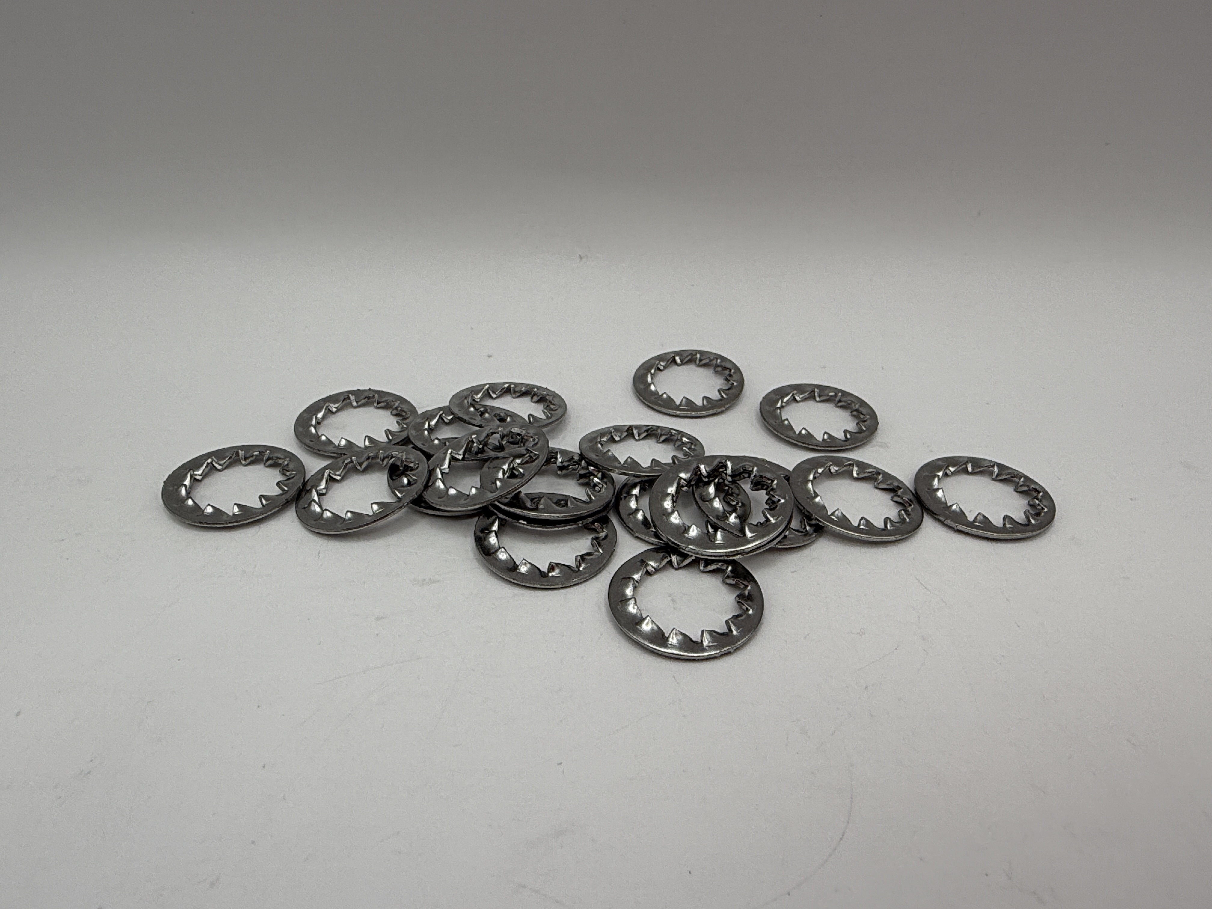 Hendler Washers Crinkle Locking Stainless Steel M12 x 20.5mm OD x 1.0mm Thick