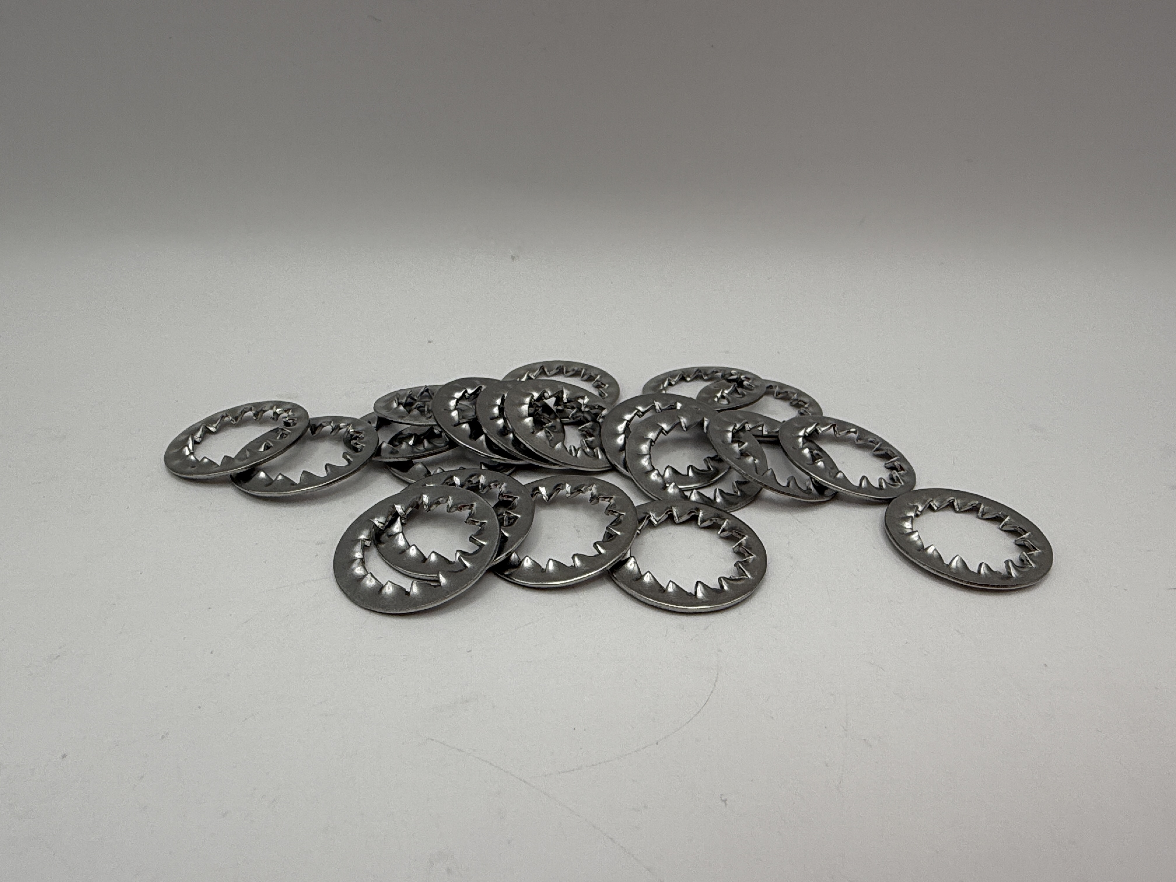Hendler Washers Crinkle Locking Stainless Steel M14 x 24.0mm OD x 1.1mm Thick