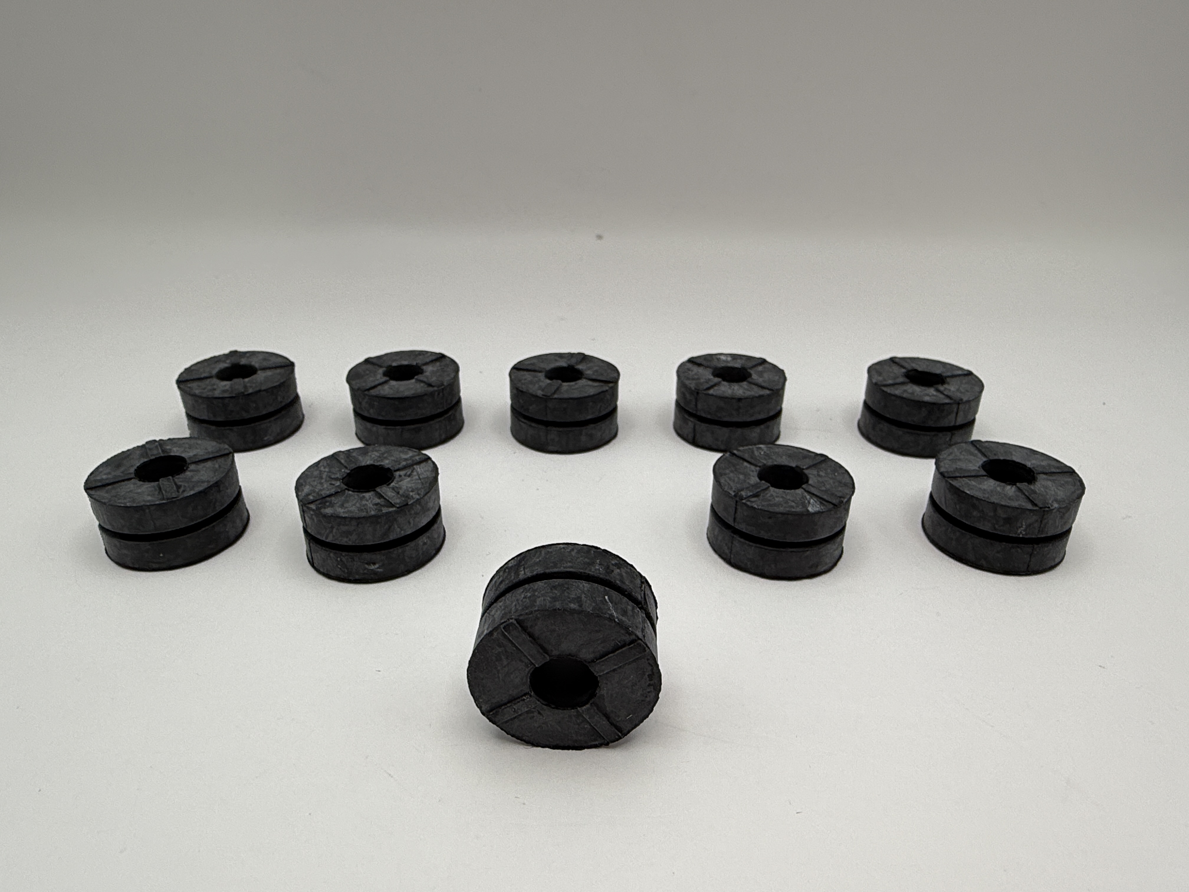 TourMax Grommet OD 24mm x ID 9mm x Width 14mm (Rubber) OE Ref: 19051-KRN-000
