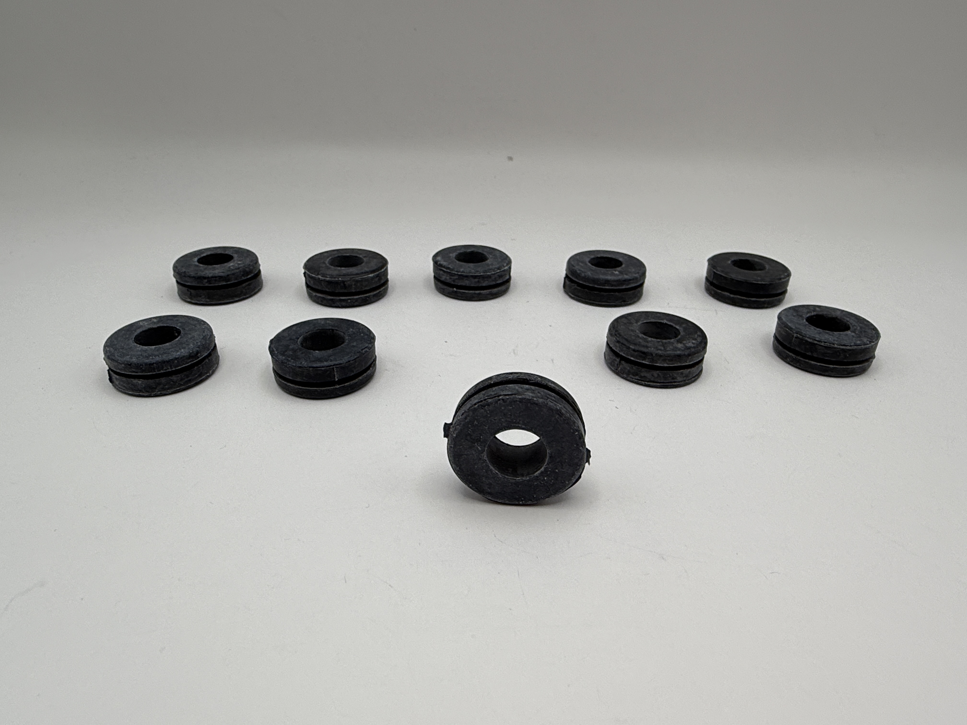 TourMax Grommet OD 22mm x ID 10mm x Width 9mm (Rubber) OE Ref: 19051-MB4-880