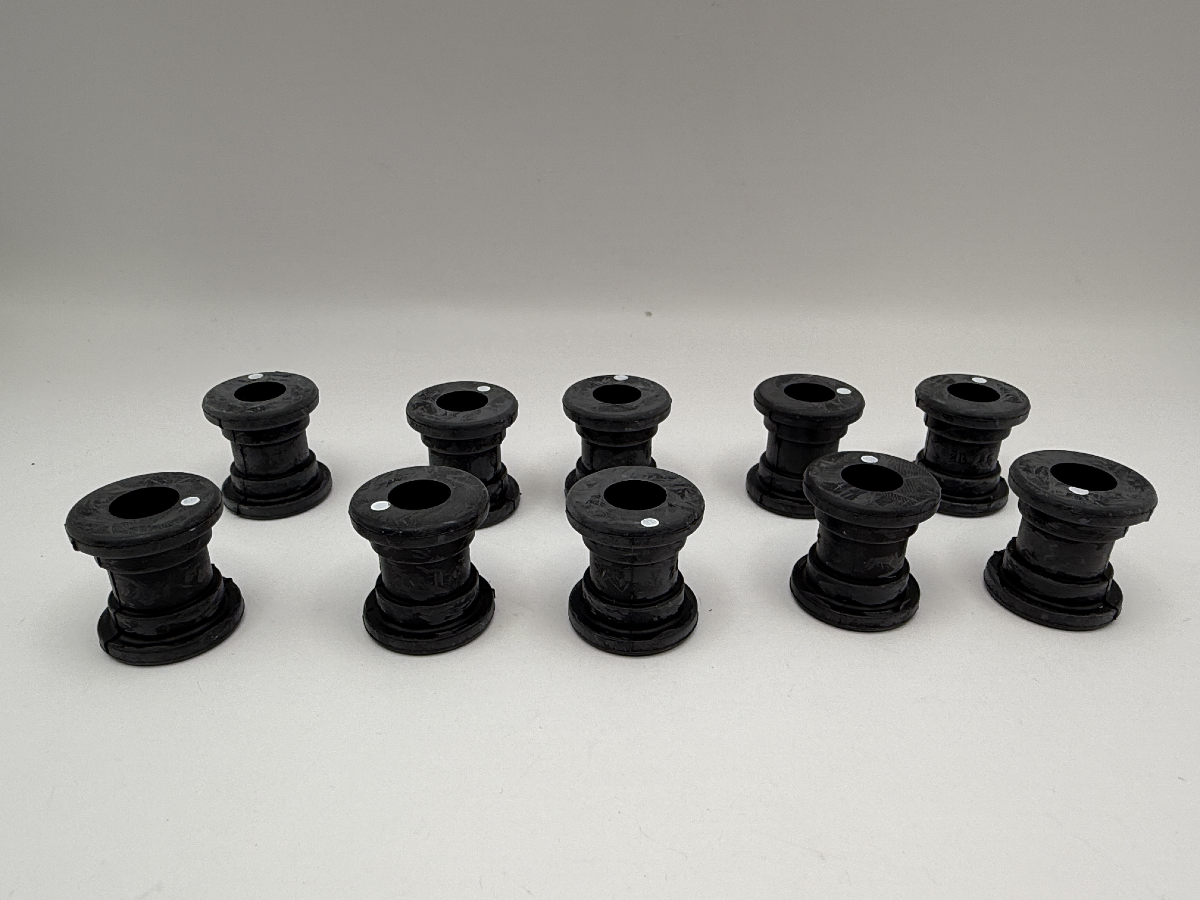 TourMax Grommet OD ?mm x ID ?mm x Width ?mm (Rubber) OE Ref: 18421-MBT-D21