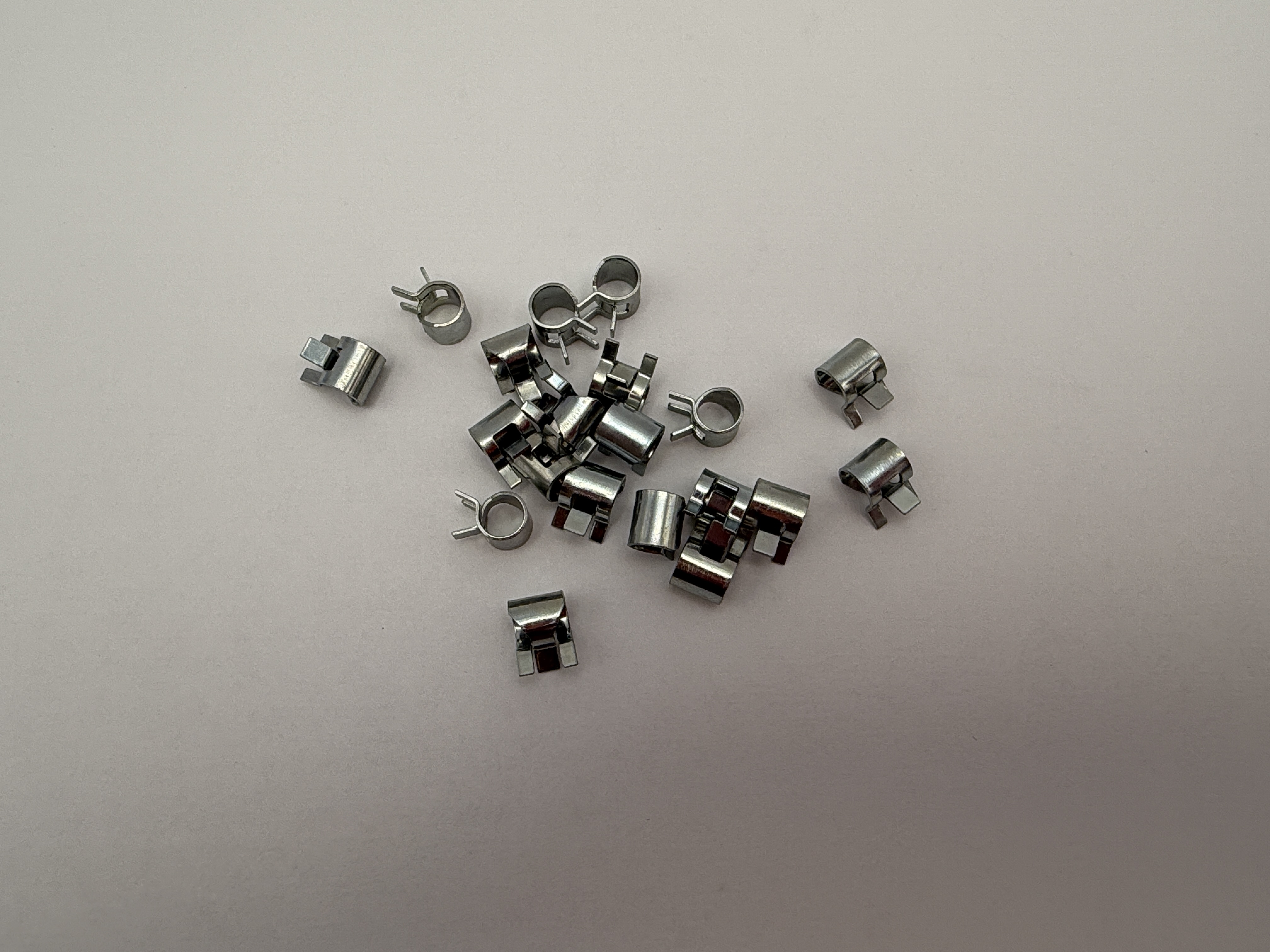 Mikalor Petrol Pipe Clamps 6mm
