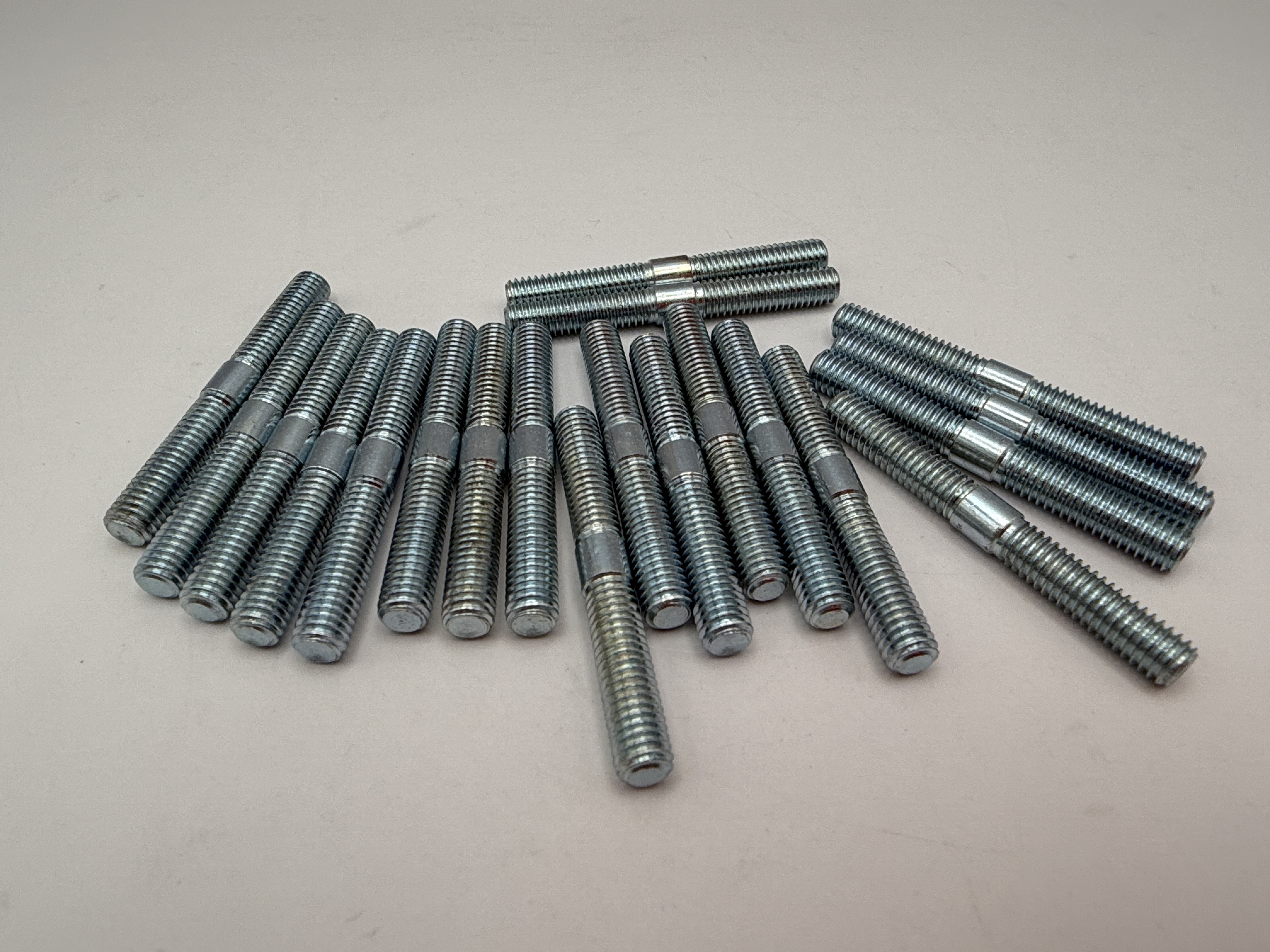 Hendler Studs 6mm x 50mm x 1.00mm Pitch
