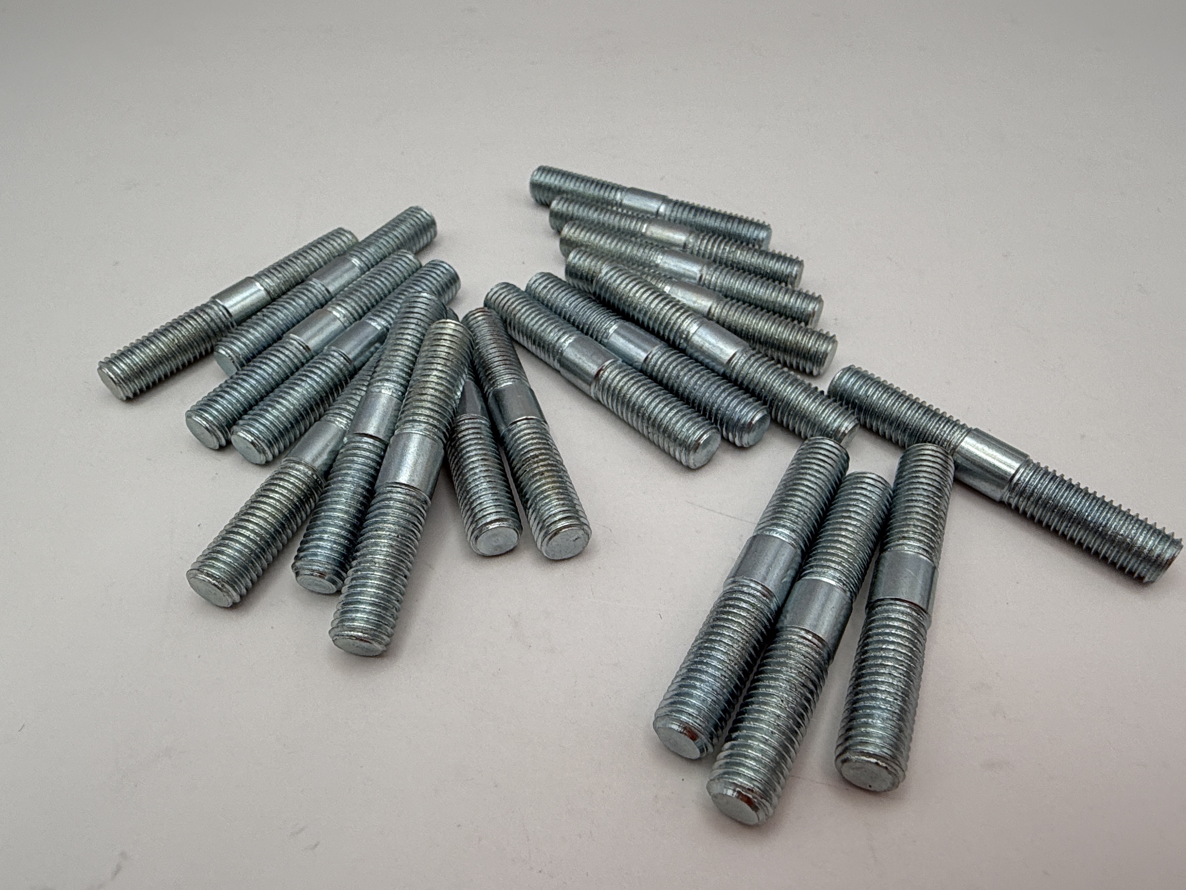 Hendler Studs 7mm x 45mm x 1.00mm Pitch