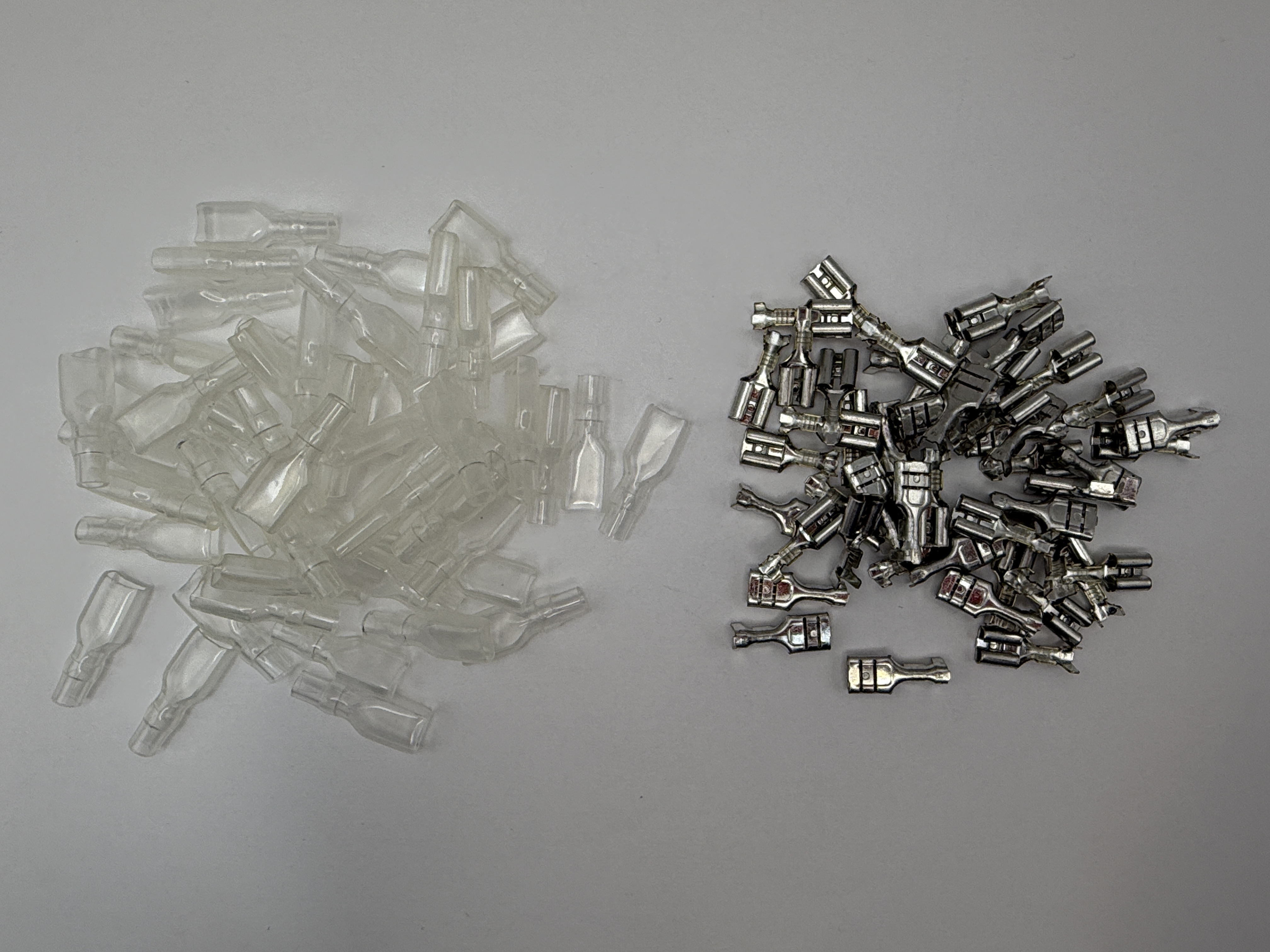 Hendler Connectors Female Spade ID 7.70mm Solder Type