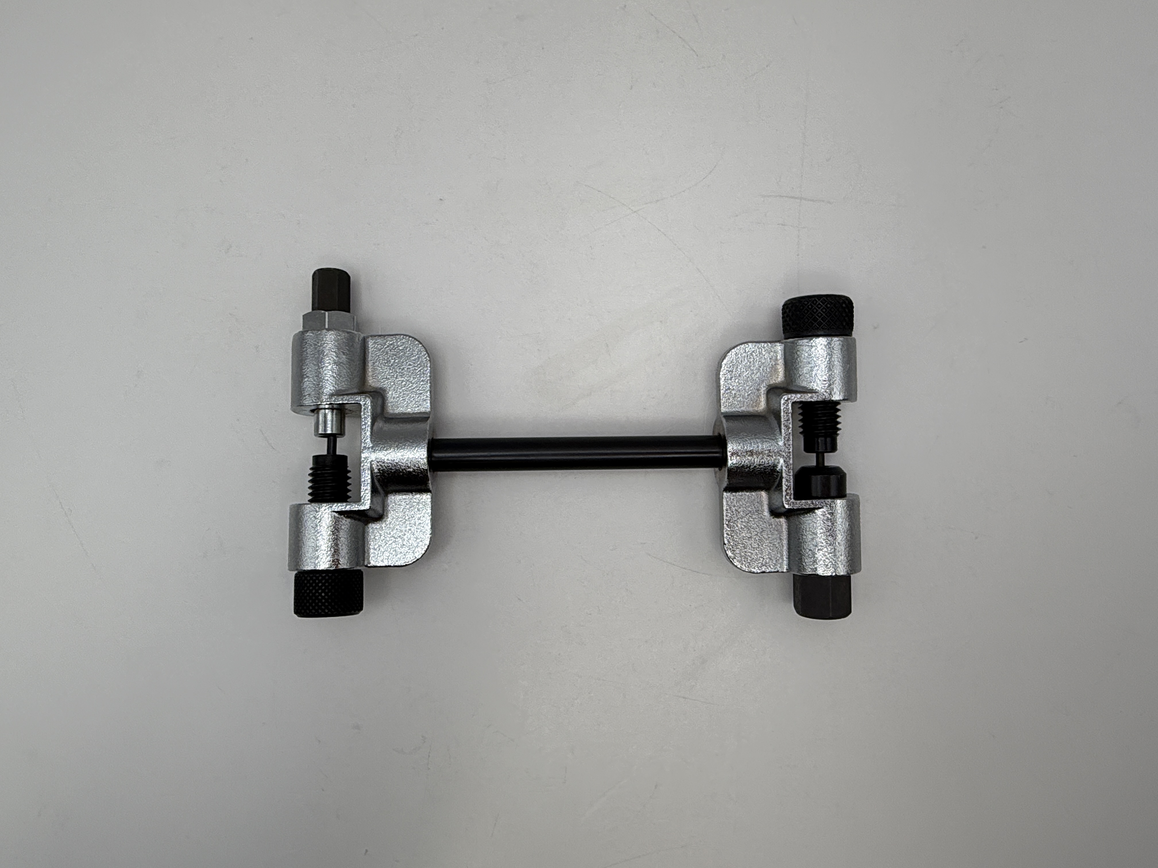 Hendler Cam Chain Cutter & Riveting Tool