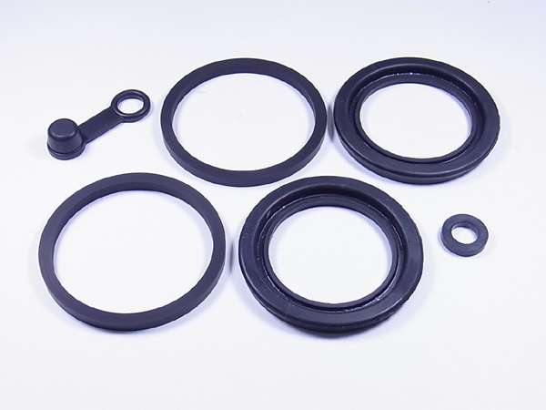 TourMax Brake Caliper Seal Rebuild Kit Front Suzuki GS550L 83, 85-86