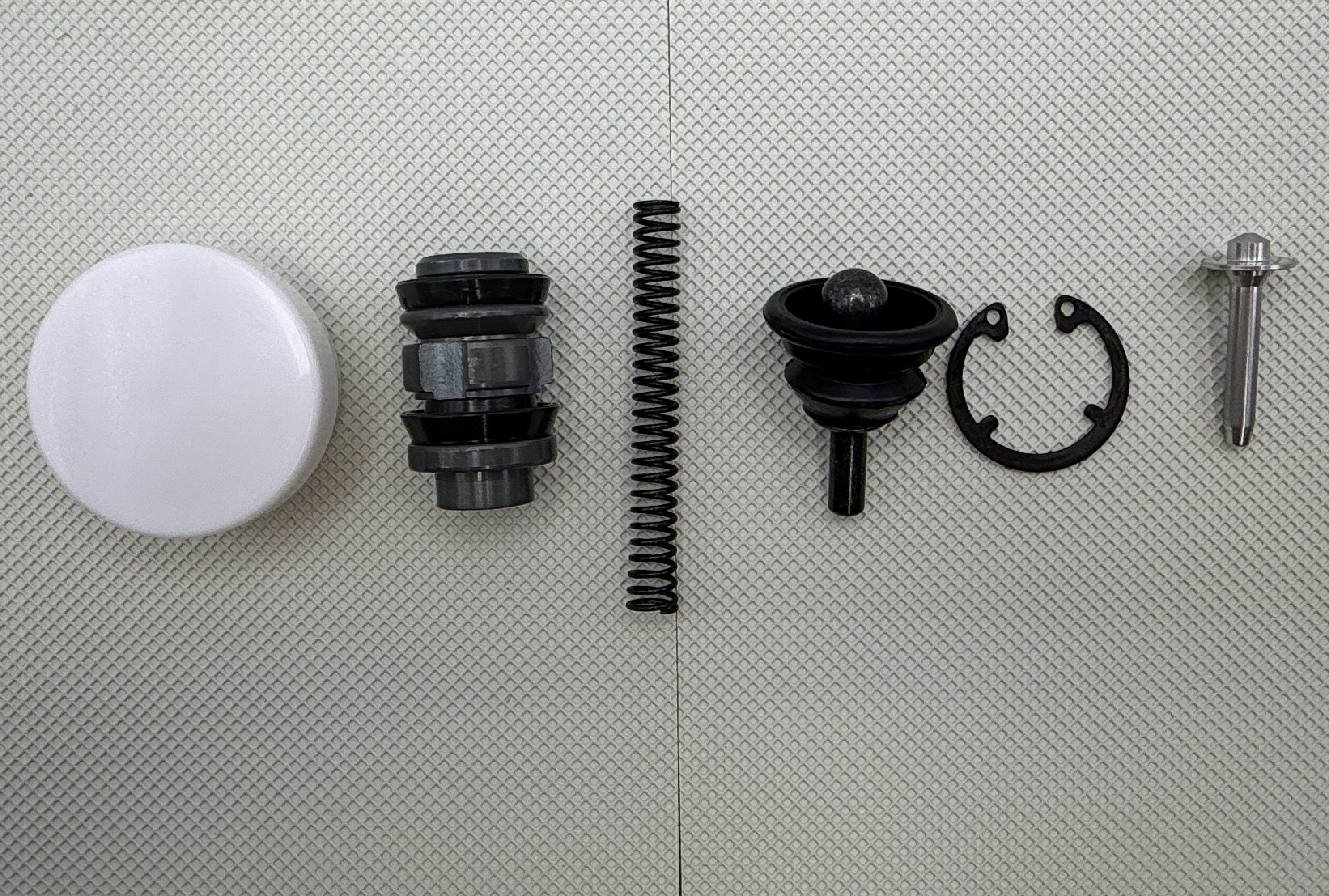 TourMax Clutch Master Cylinder Repair Kit MSC-402