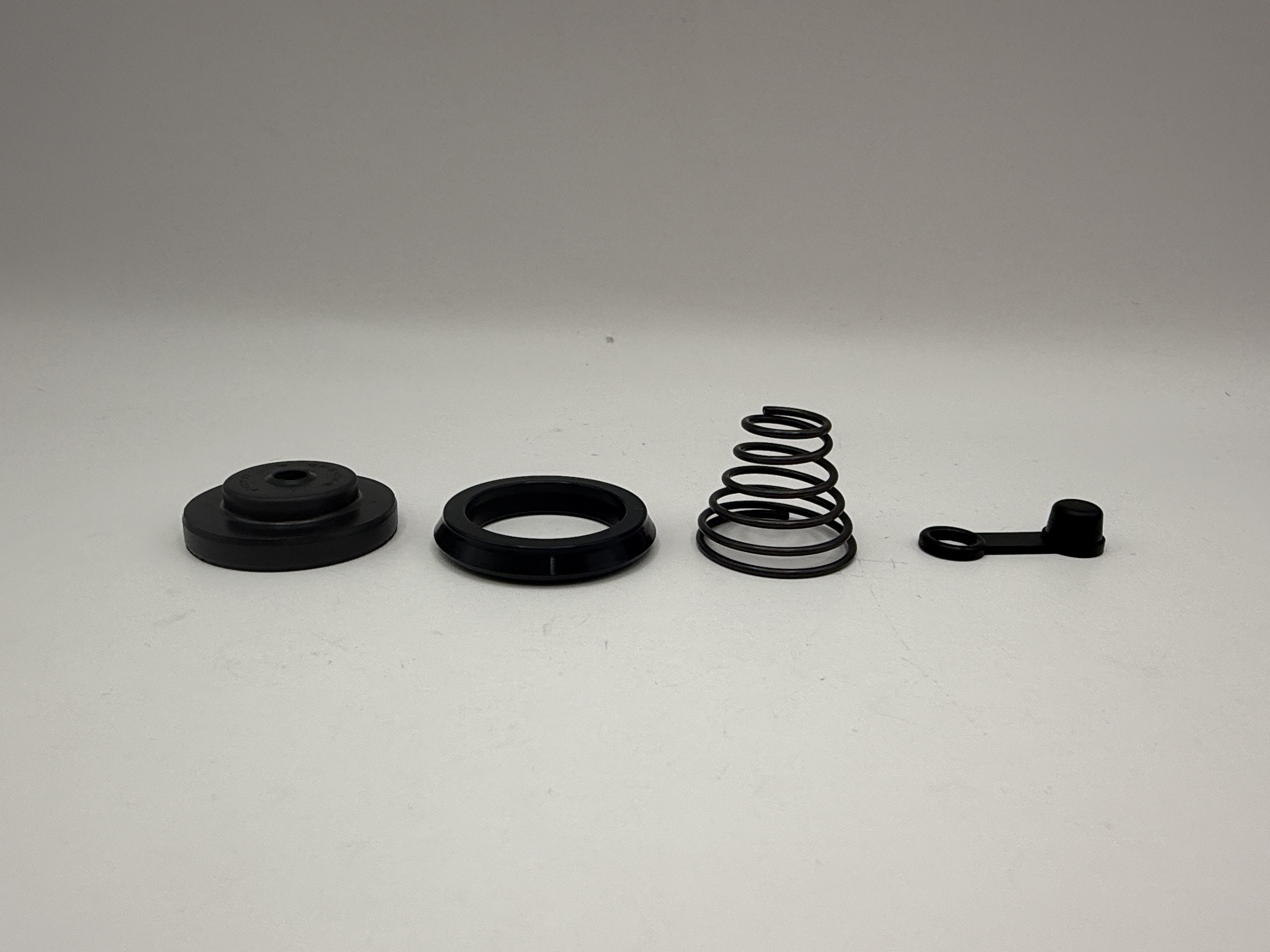 TourMax Clutch Slave Kit Suzuki OE Refs: 09285-06008, 23164-05A00, 23163-06B00, 59122-01A00