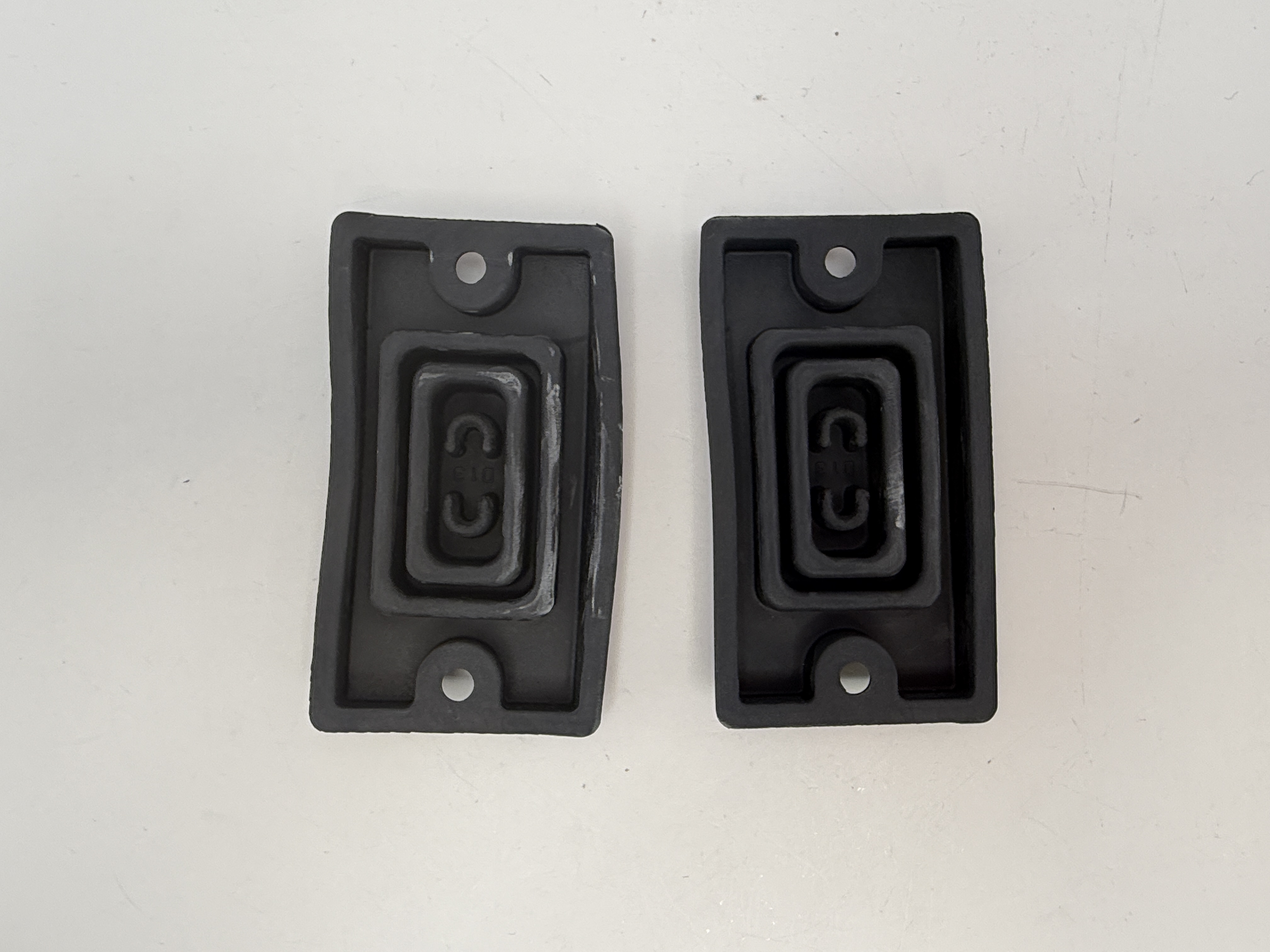 Tourmax Master Cylinder Rubber Diaphragm Front Suzuki GZ125 Marauder 98-00, VL125 Intruder 00-01, VL125 05-07, RG250 86-87, GSF400 91-93, GSF600 Bandit 95-04, DL650 V-Strom 04-10, GSR750 11-13, DL1000 V-Strom 02-10 OE Ref: 59667-49460, 69667-49300