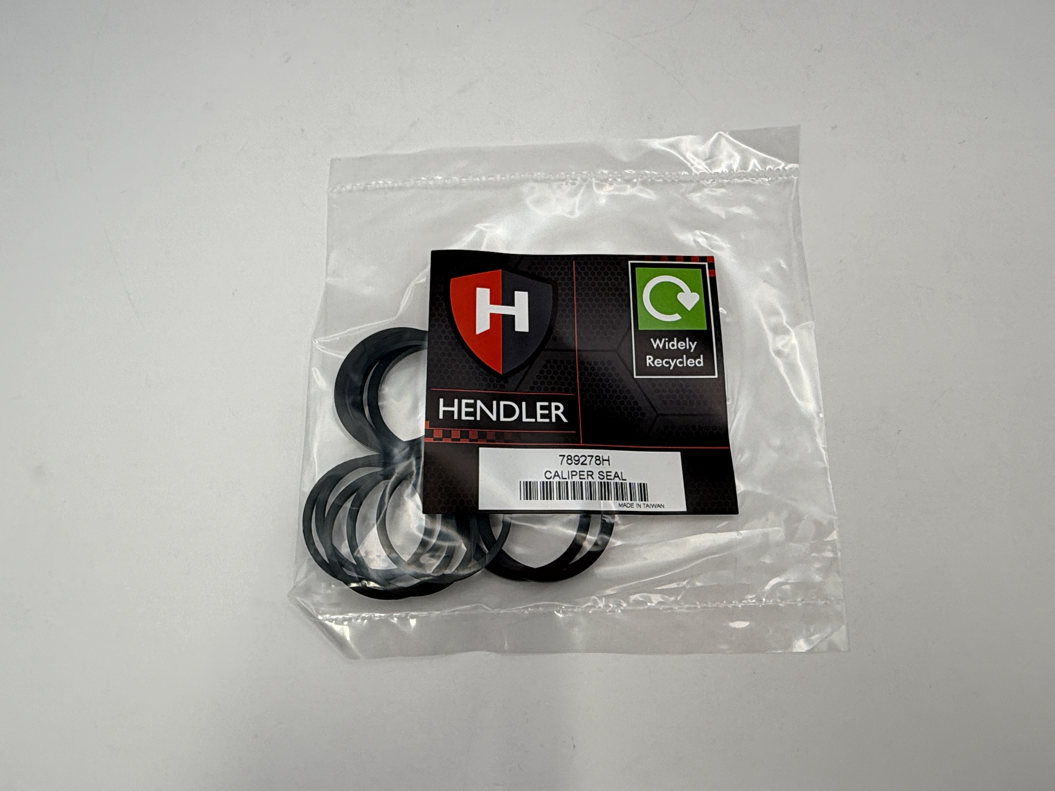 Hendler Caliper Oil Seals & Dust Seals OD 27mm as fitted to Yamaha (Thin Dust Seal)