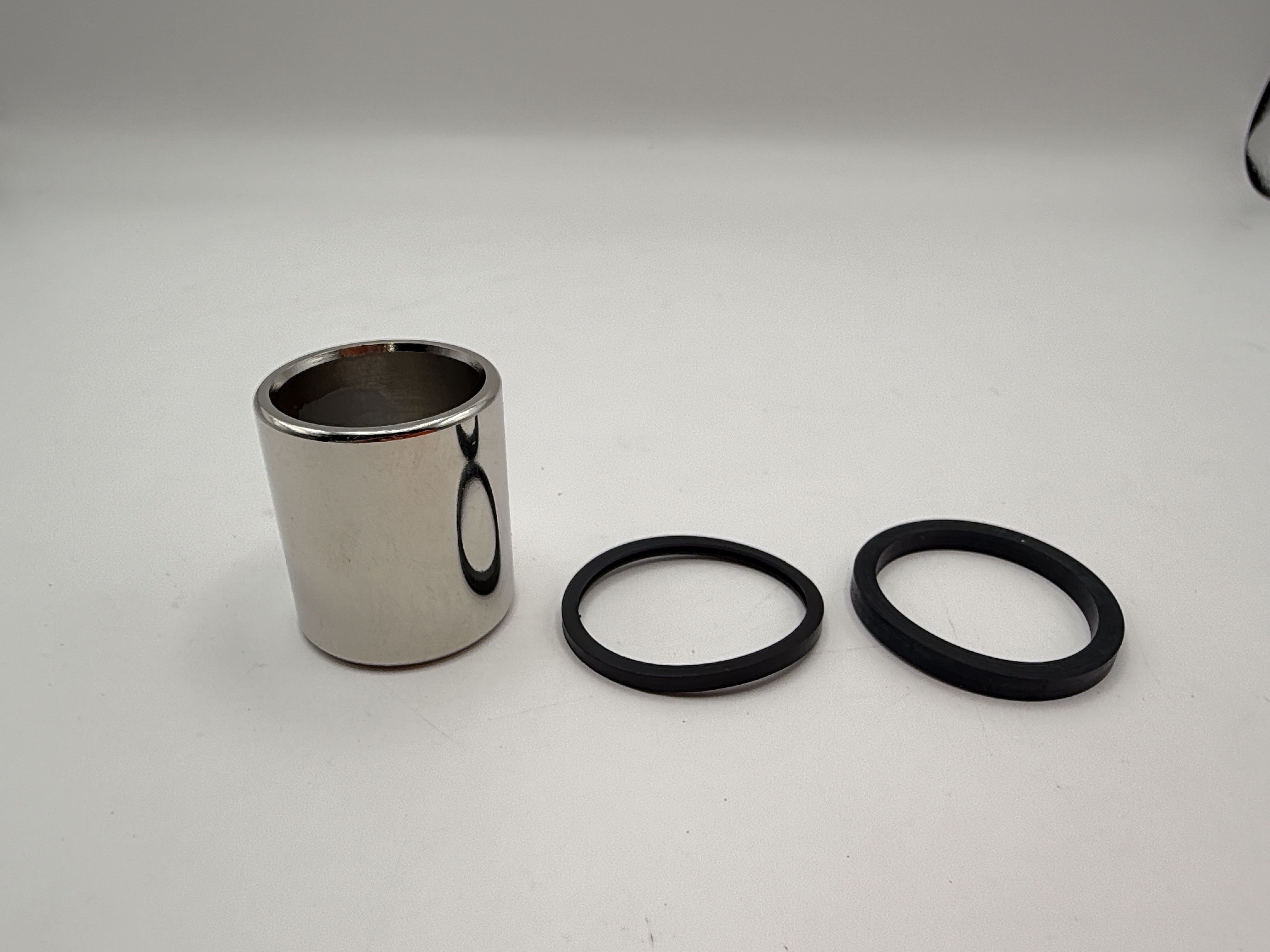 Hendler Caliper Piston & Seal Kit 27mm x 31mm (No Inner)