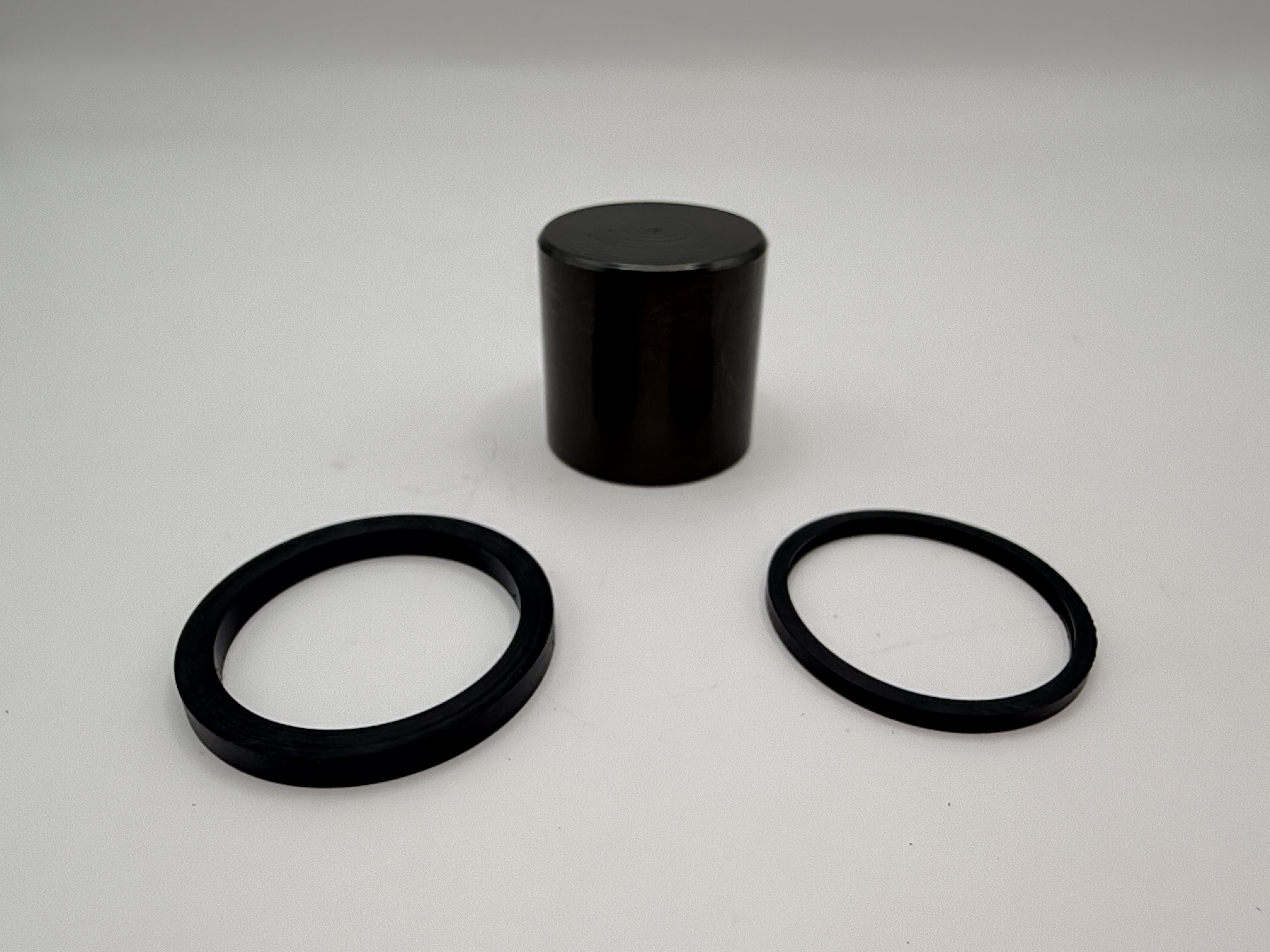 Hendler Caliper Piston & Seal Kit 28mm x 28mm (OEM Ref: 54613206000)