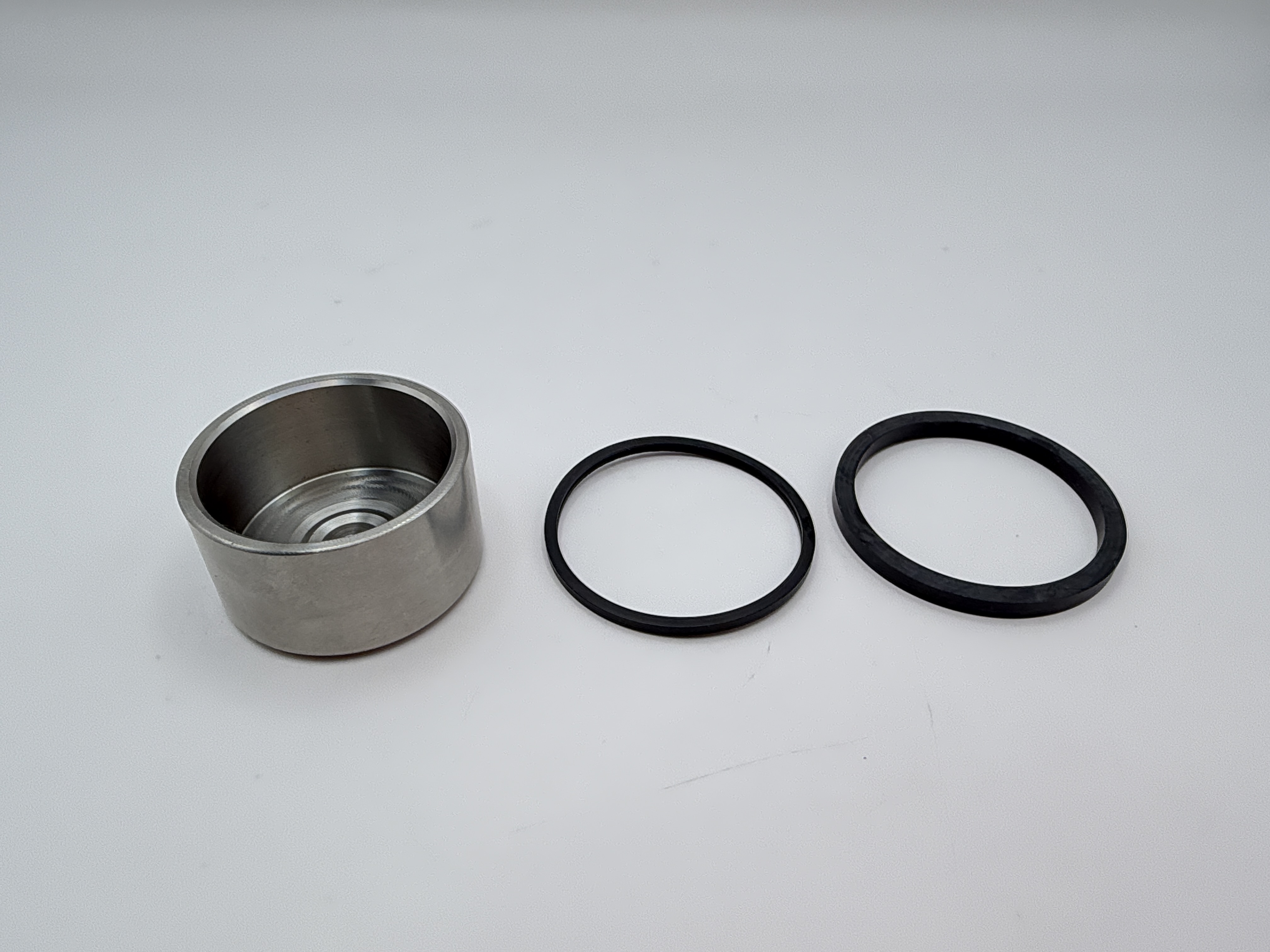Hendler Stainless Steel 316L Brake Caliper Piston & Seal Kit 37.95mm x 21mm (Yamaha 51L)