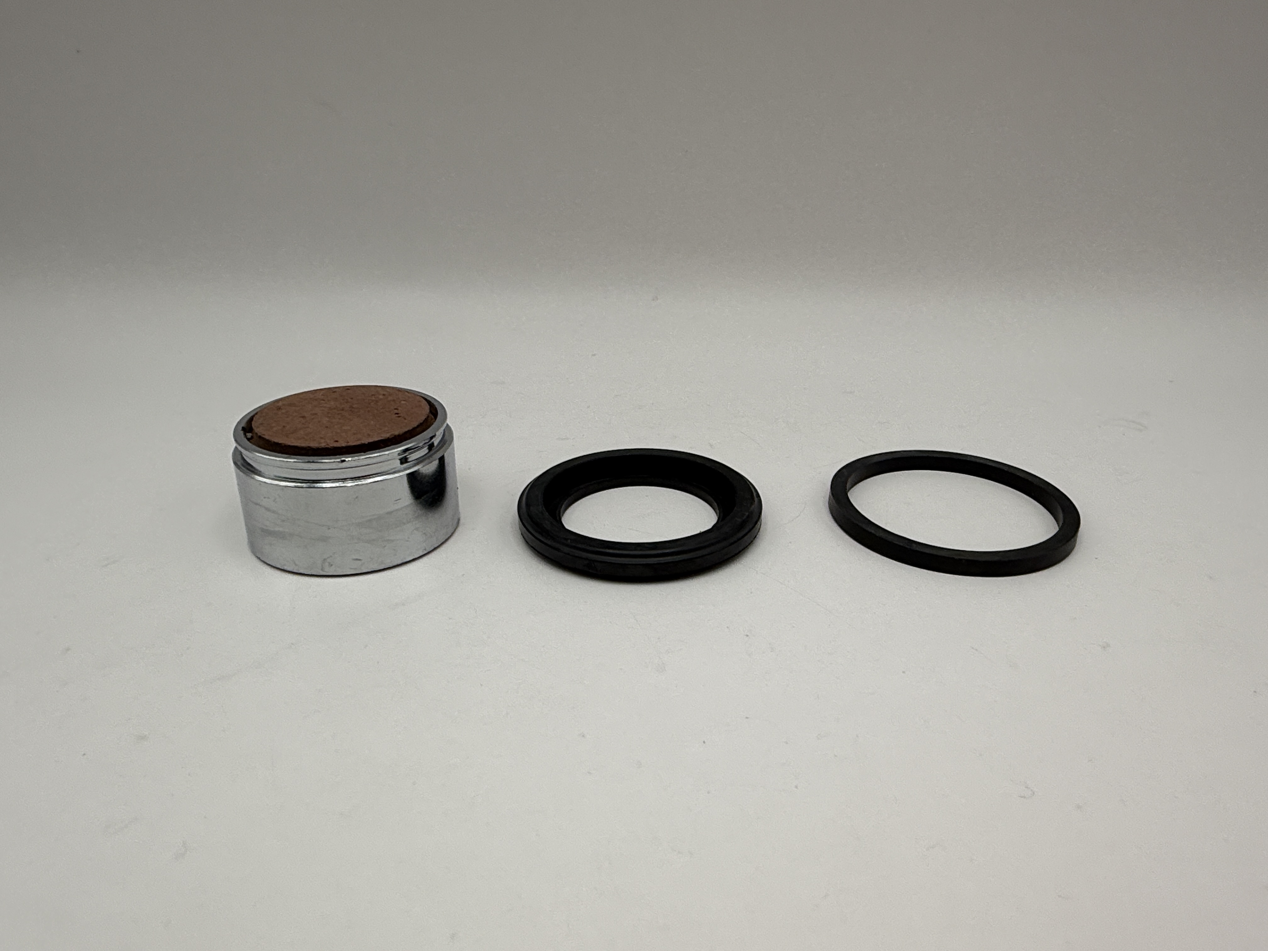 Hendler Caliper Piston & Seal Kit 38mm x 23mm with Dust Boot (Suzuki) (Solid Inner Insert)