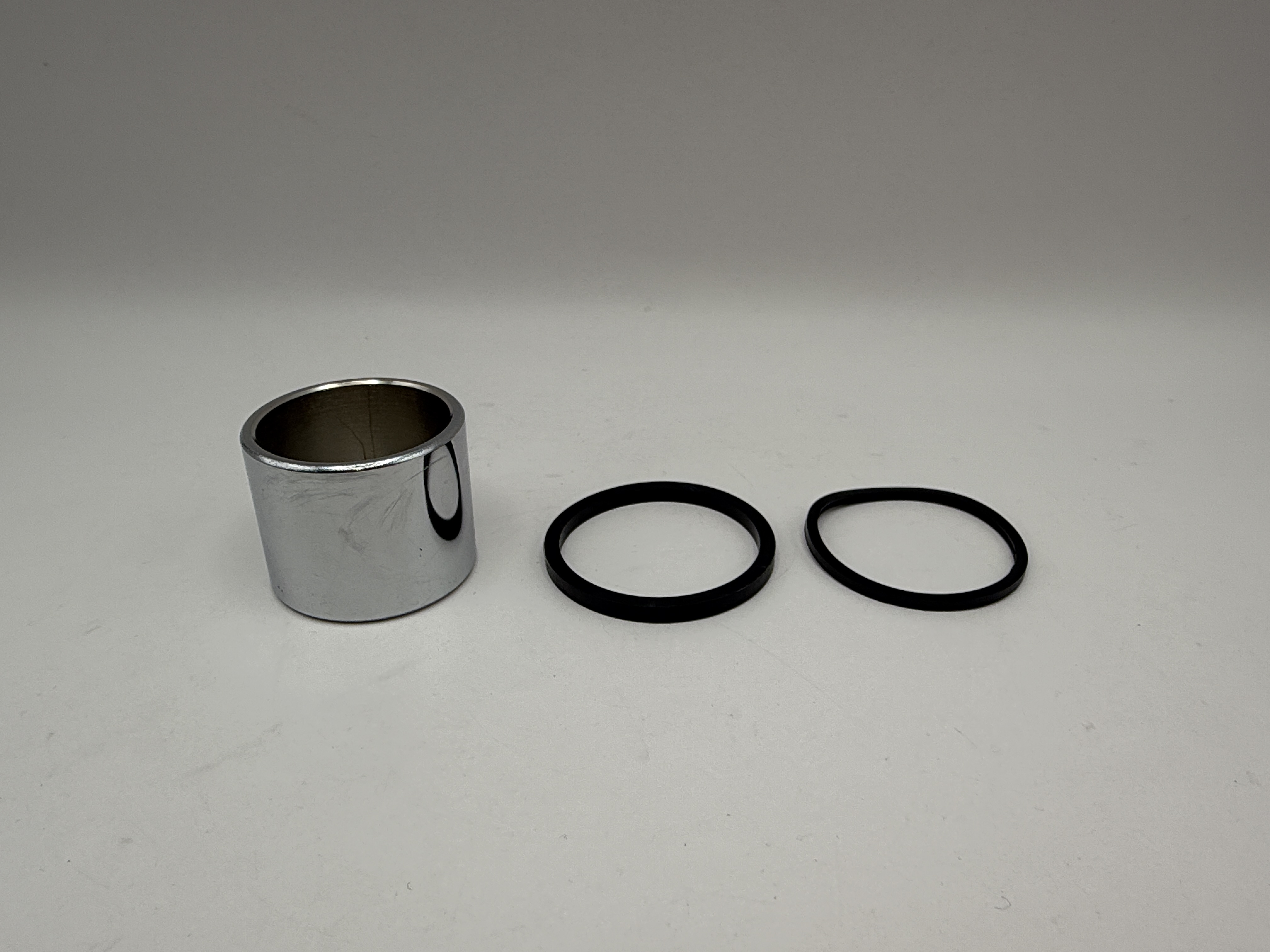 Hendler Caliper Piston & Seal Kit 38mm x 31mm
