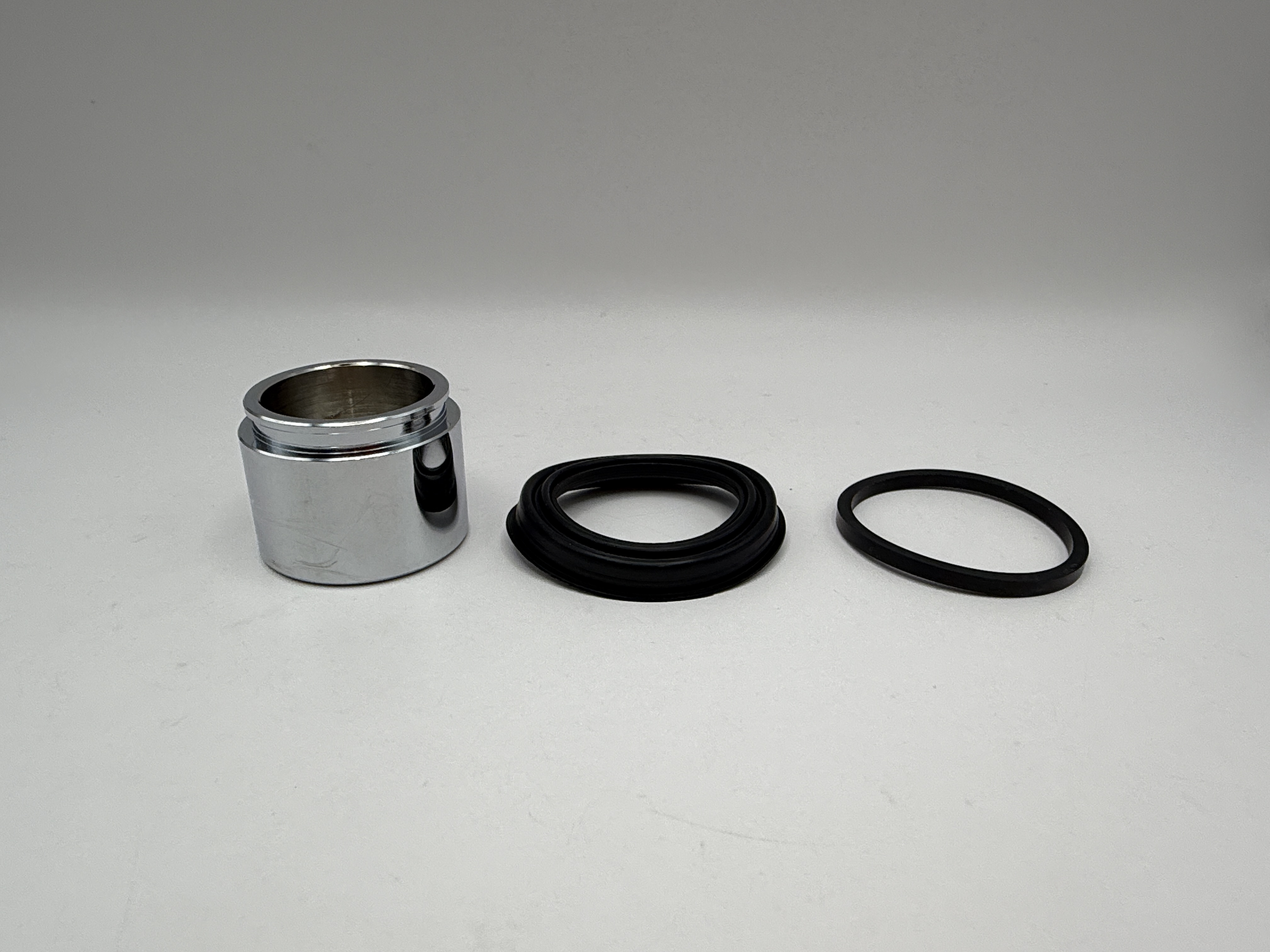 Hendler Caliper Piston & Seal Kit 43mm x 33mm with Dust Boot
