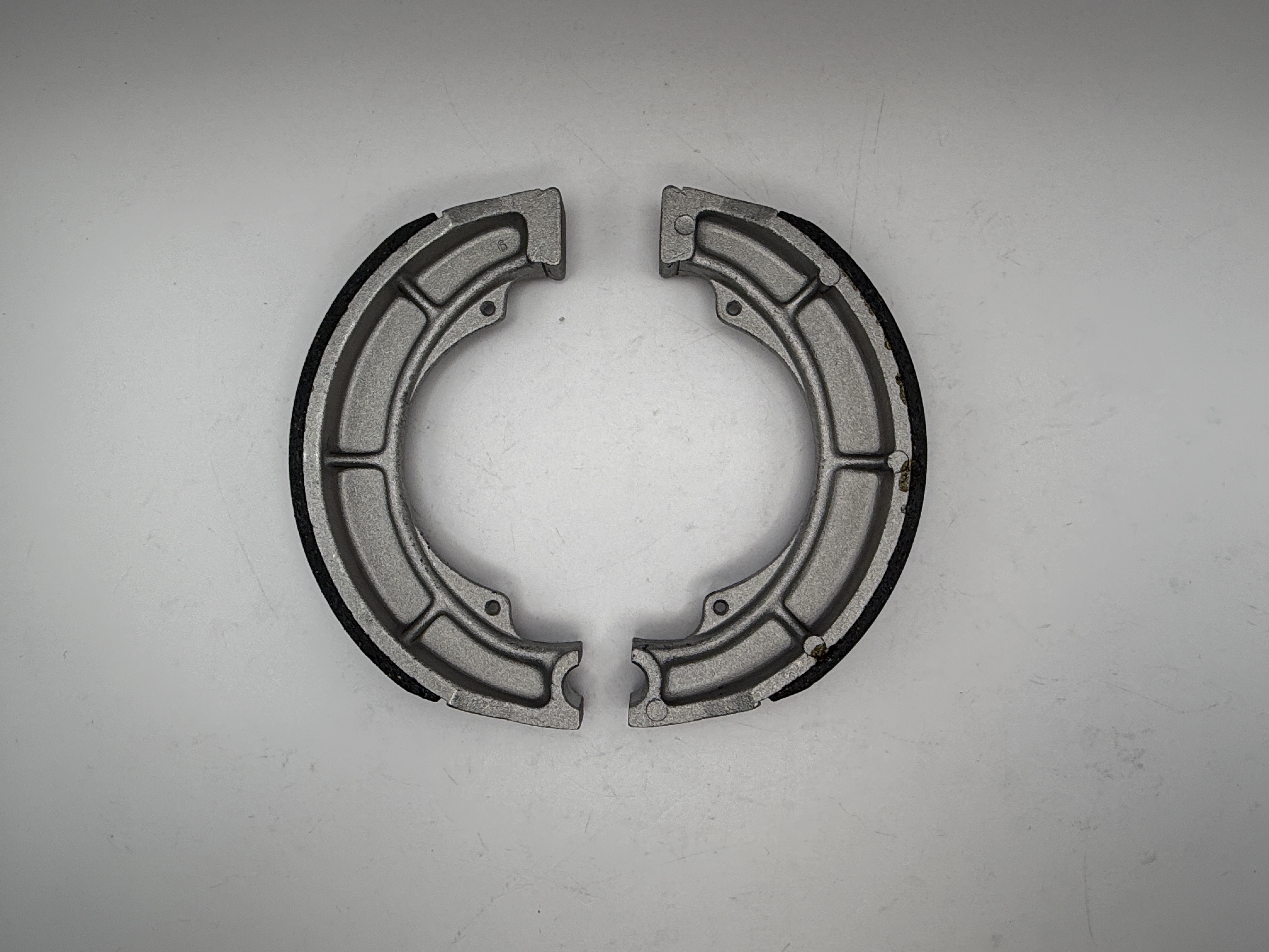 Hendler Drum Brake Shoes S629 170mm x 28mm