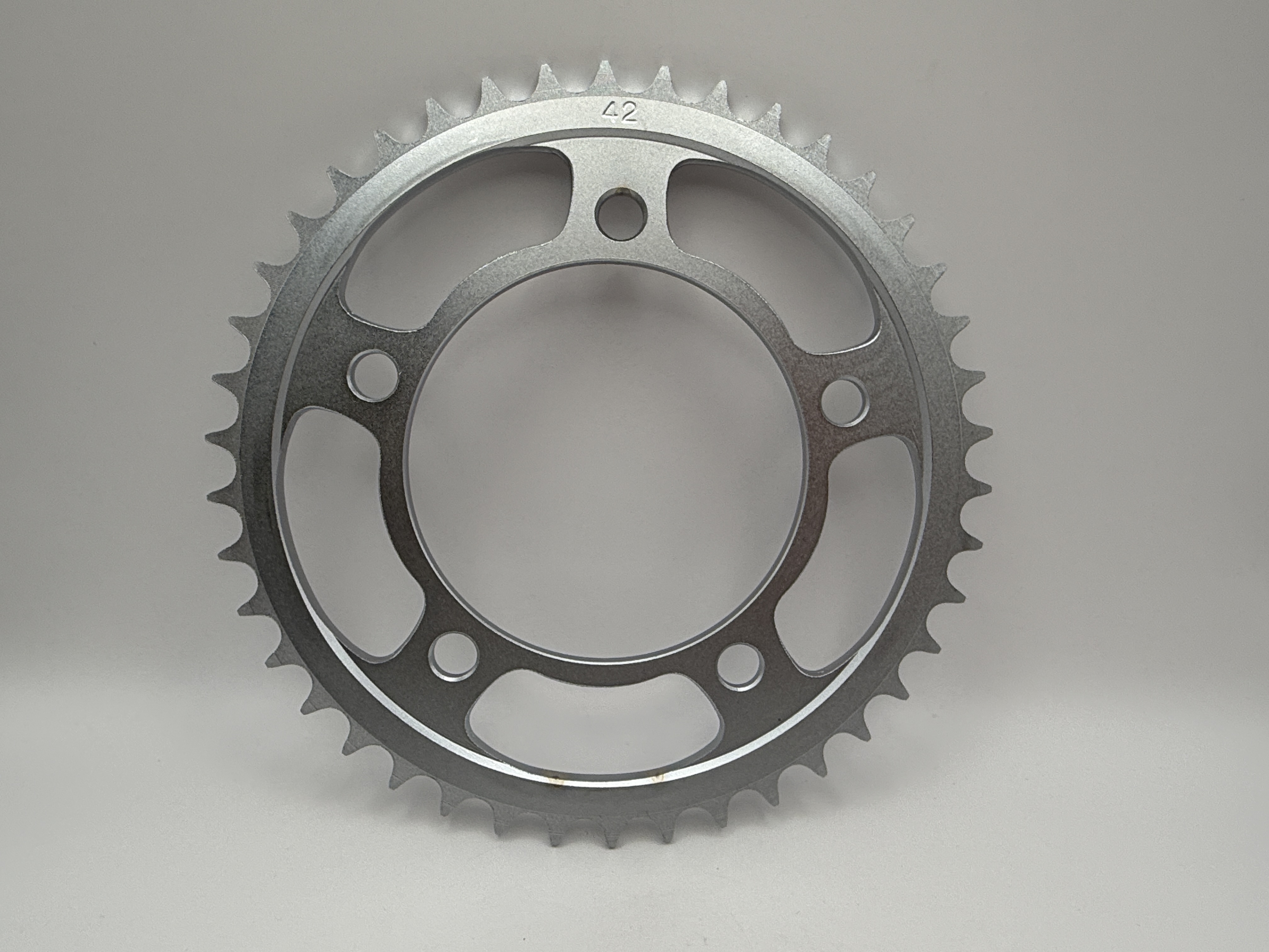 Hendler 1304-42 Rear Sprocket Honda CBR900R 96-99, CB600 Hornet 98-06, VT750 2001-03,07
