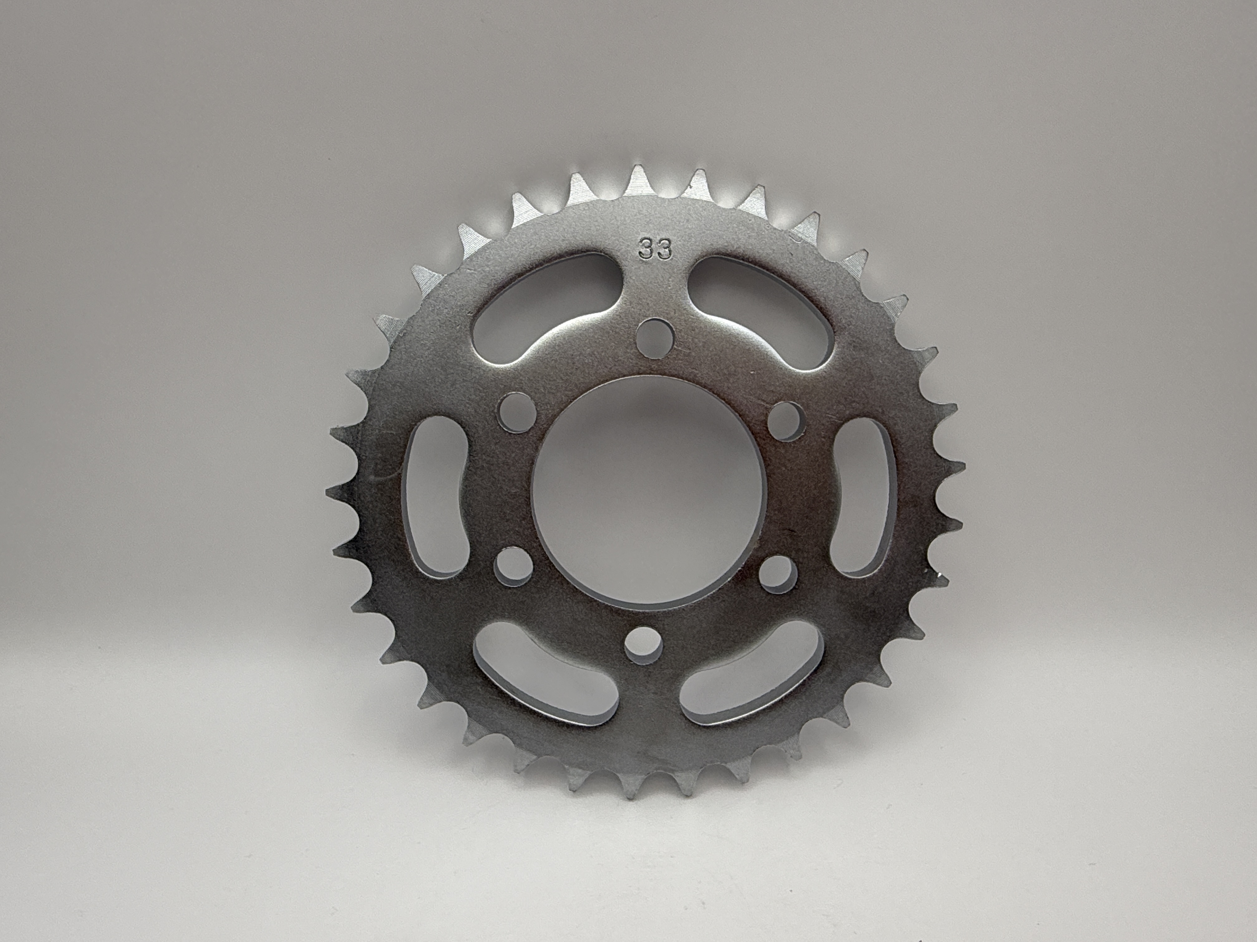 Hendler 814-33 Rear Sprocket Suzuki GT500 76-77, T500 68-75