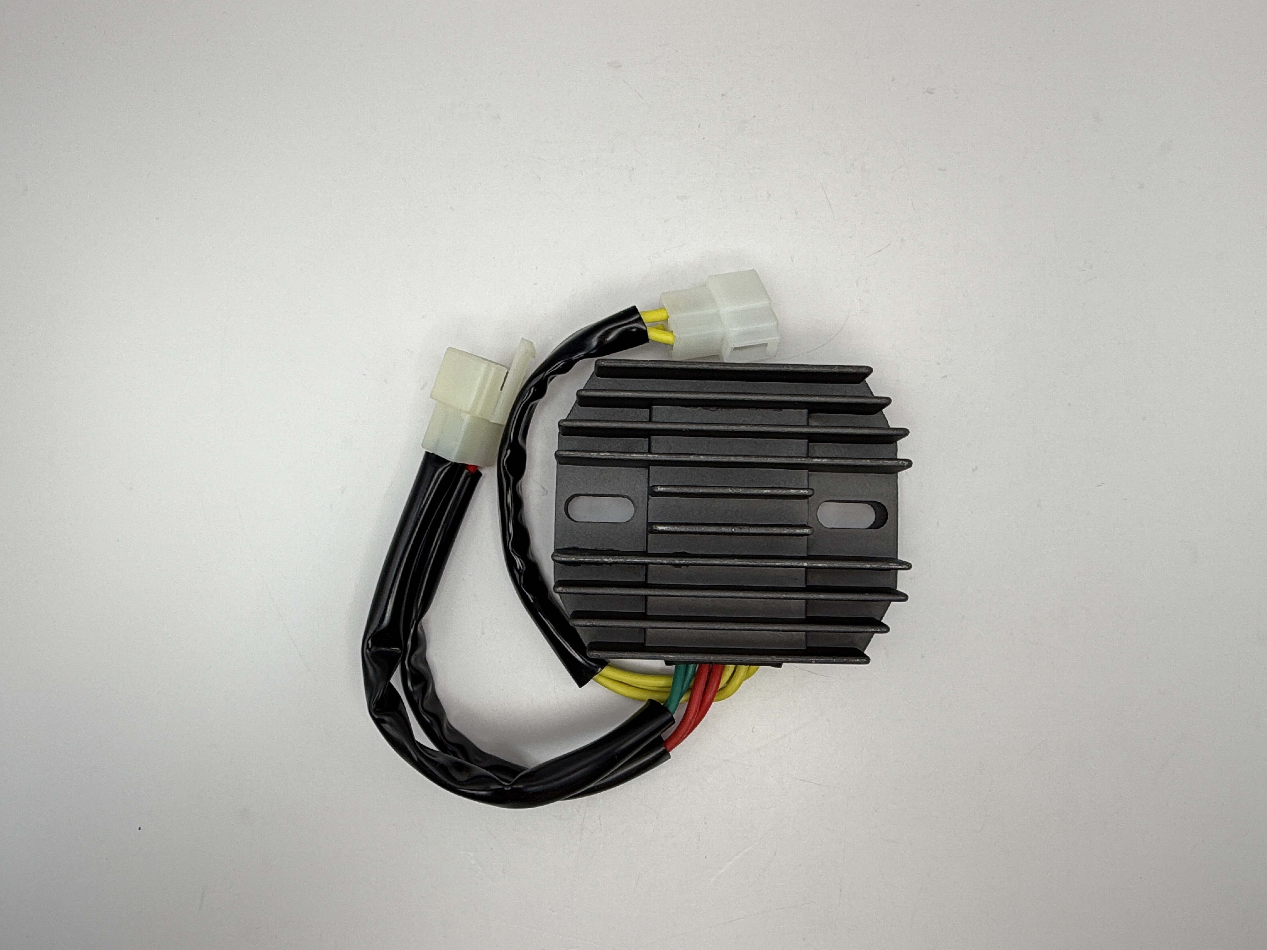 Regulator Rectifier Suzuki DL 1000 2007-2012 32800-06G01 70mm Bolt Holes 7 Wires