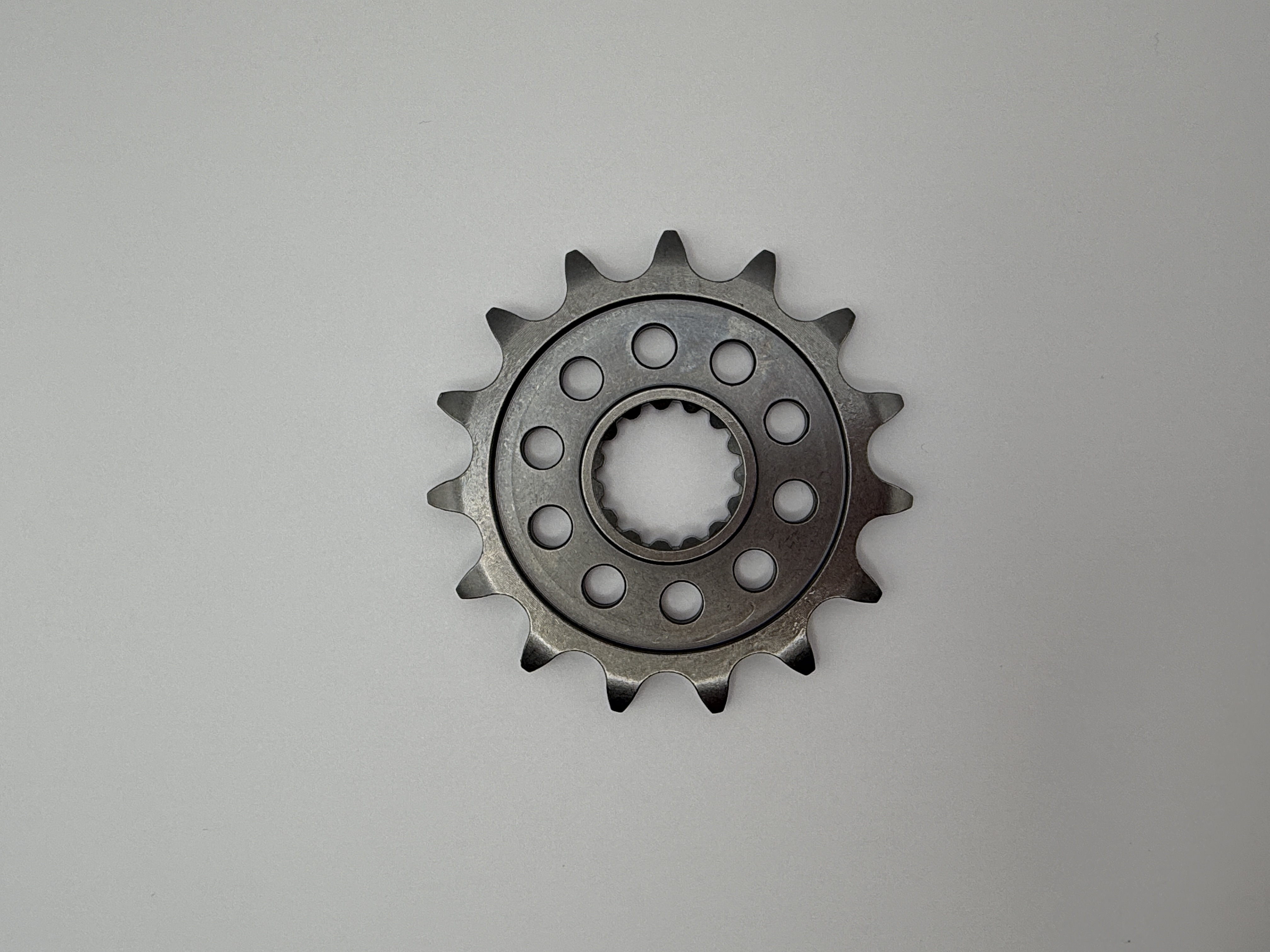 JT Front Sprocket Royal Enfield 350 Classic 21-24, 350 Meteor 21-24, 450 Guerilla 2025, 450 Himalayan 24-25, 650 Shotgun 24-25, 650 Super Meteor (1022-15)