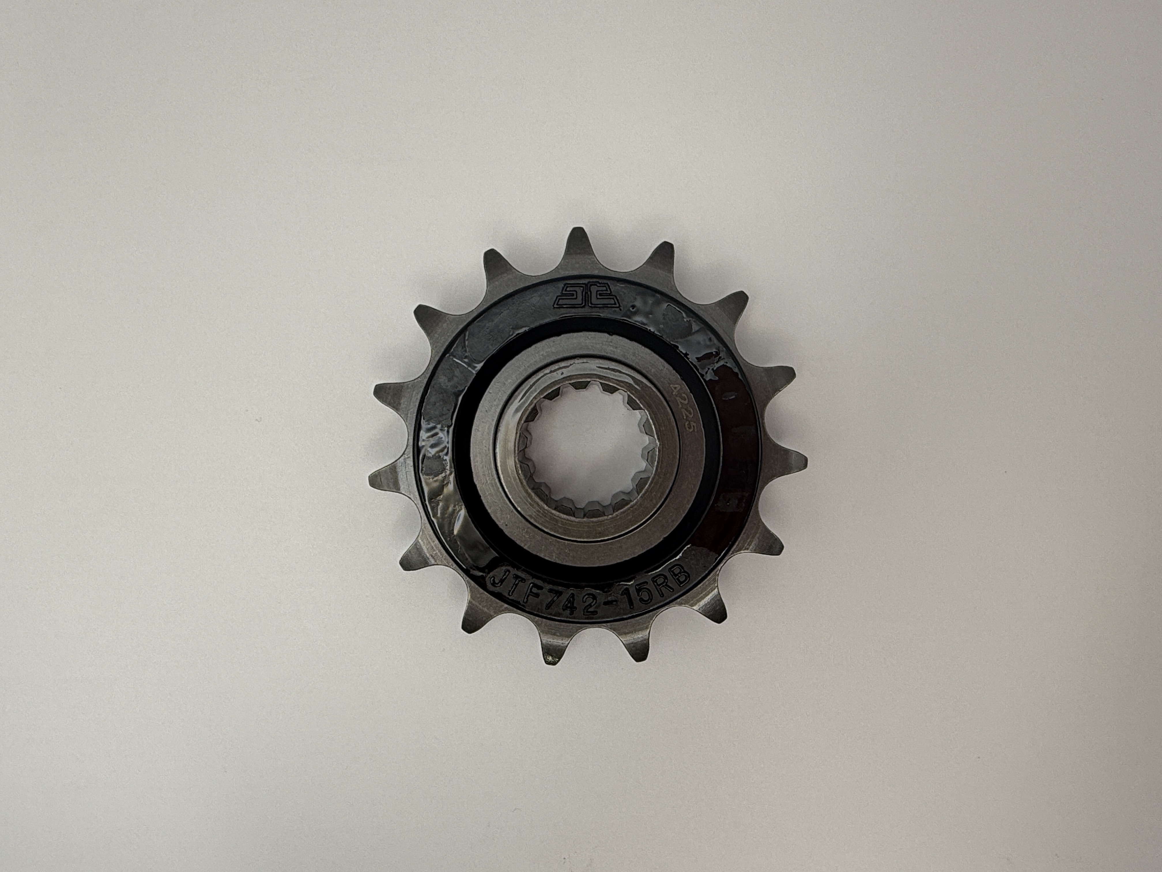 JT Front Sprocket Ducati 821 Monster 14-20, 950 Super Sport 21-22, 1100 Scrambler Sport Pro (Rubber Cushioned) (742-15)
